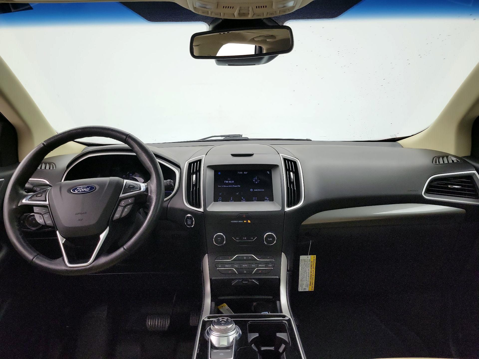 Thumbnail: 2019 Ford Edge - 9
