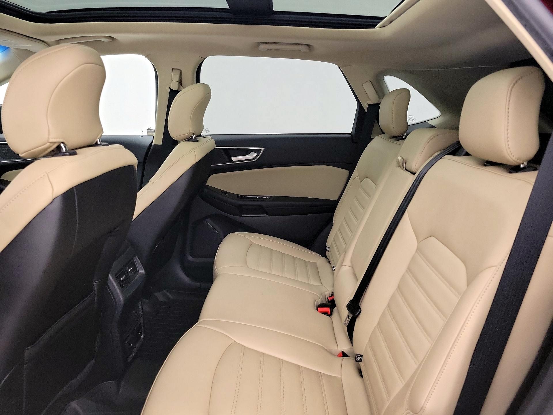 Thumbnail: 2019 Ford Edge - 20