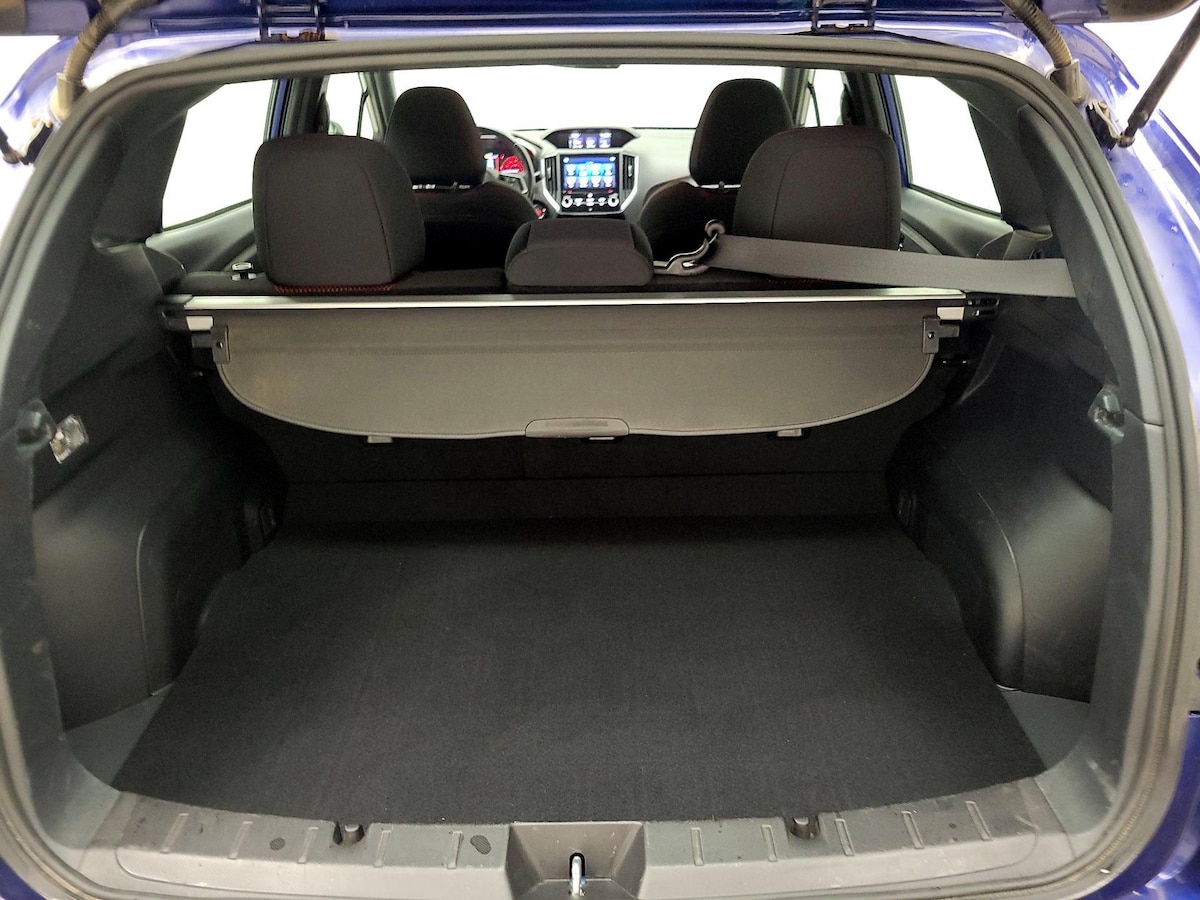 Trunk/Cargo (Seats Up)