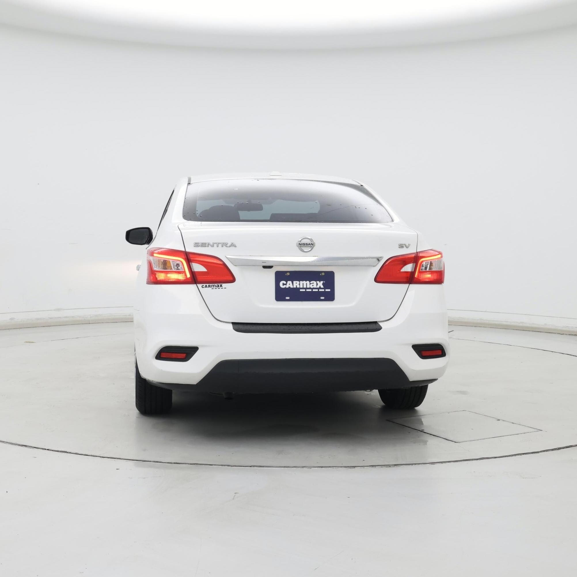 Thumbnail: 2016 Nissan Sentra - 6