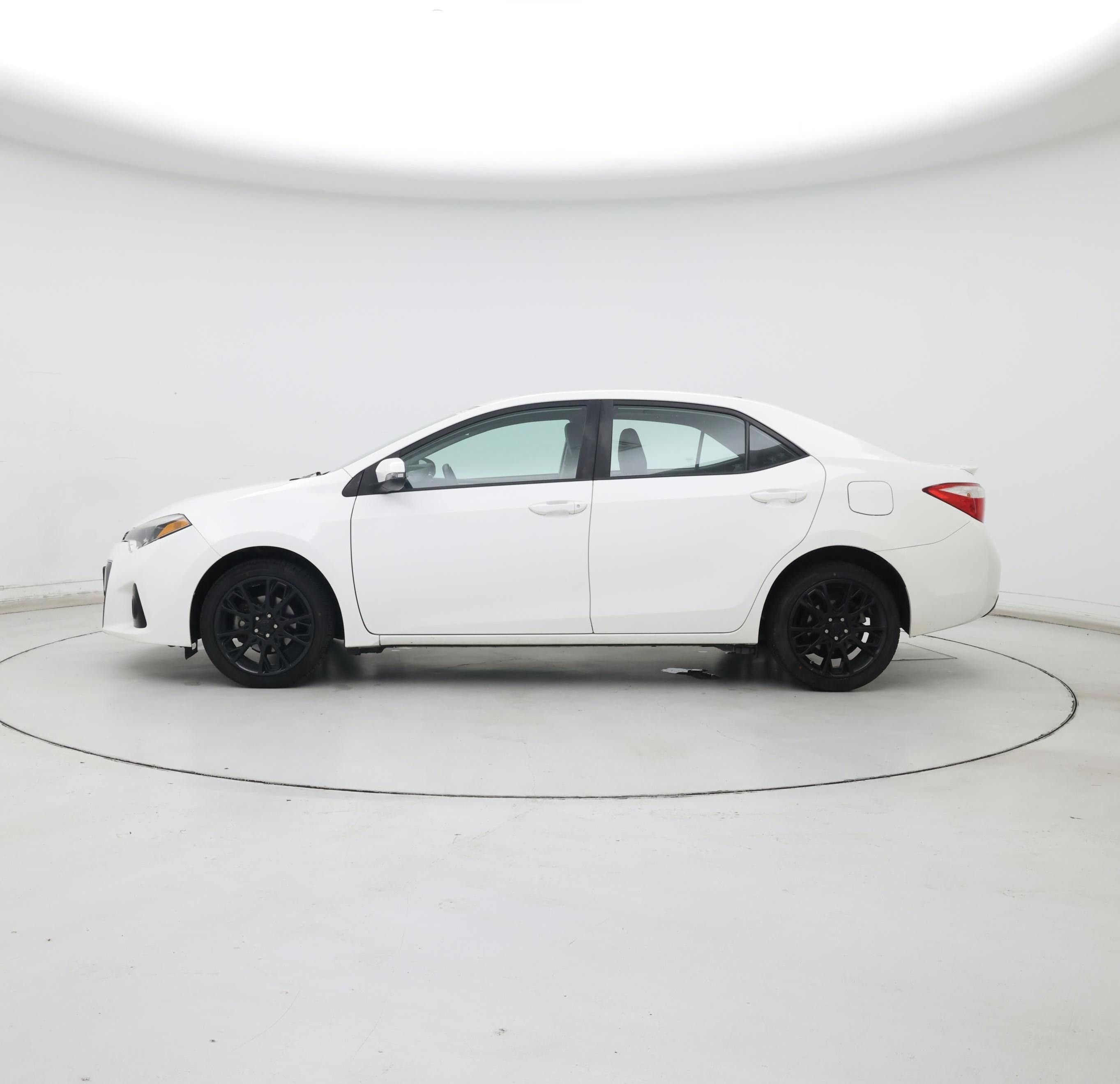 Thumbnail: 2016 Toyota Corolla - 3