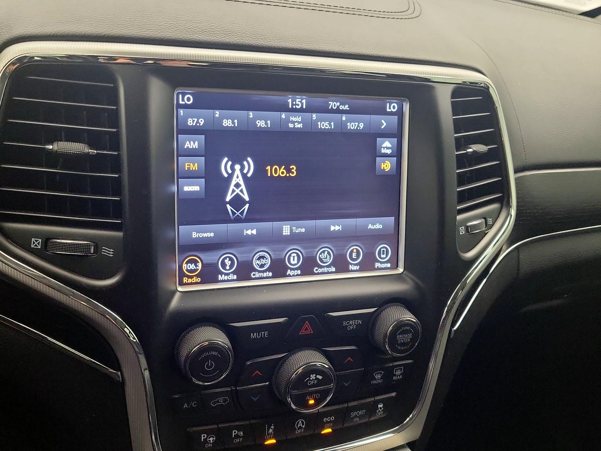 Thumbnail: 2018 Jeep Grand Cherokee - 16