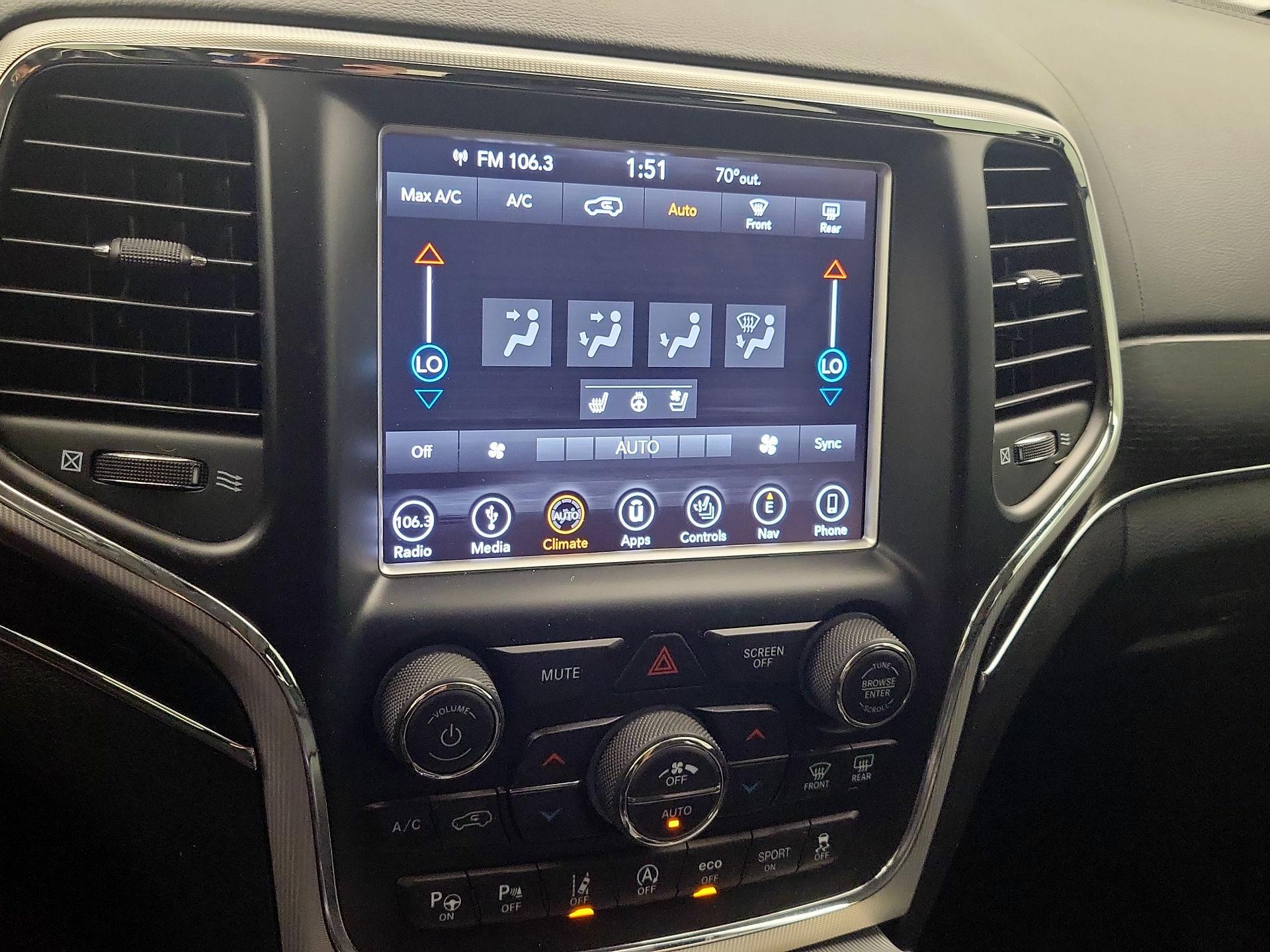 Thumbnail: 2018 Jeep Grand Cherokee - 17