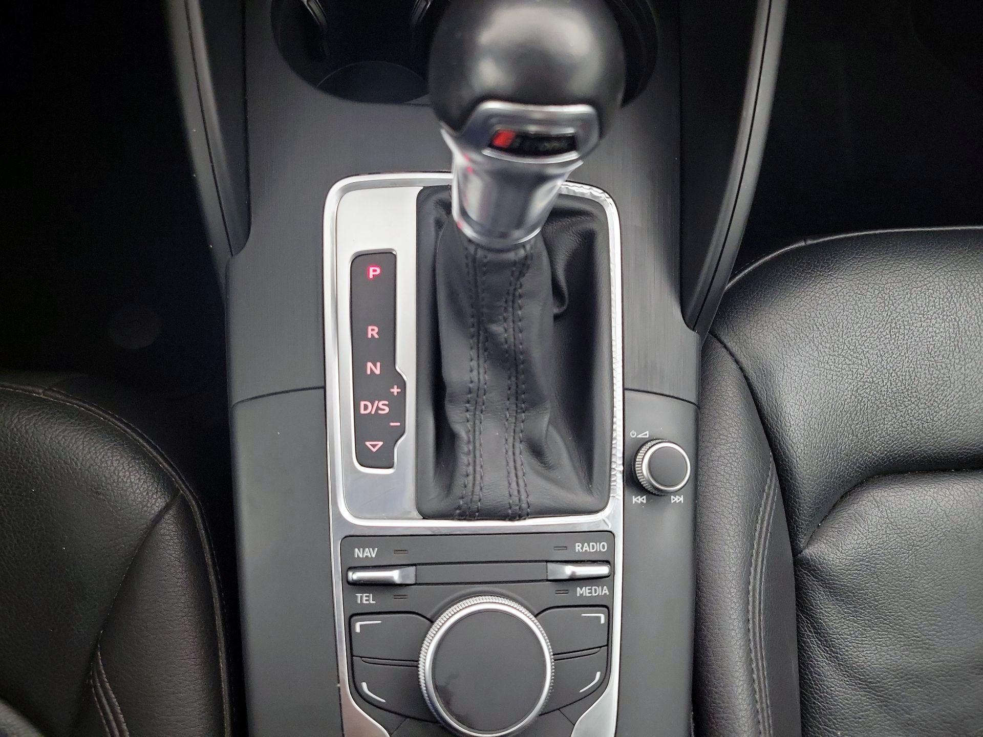 Thumbnail: 2015 Audi A3 - 16