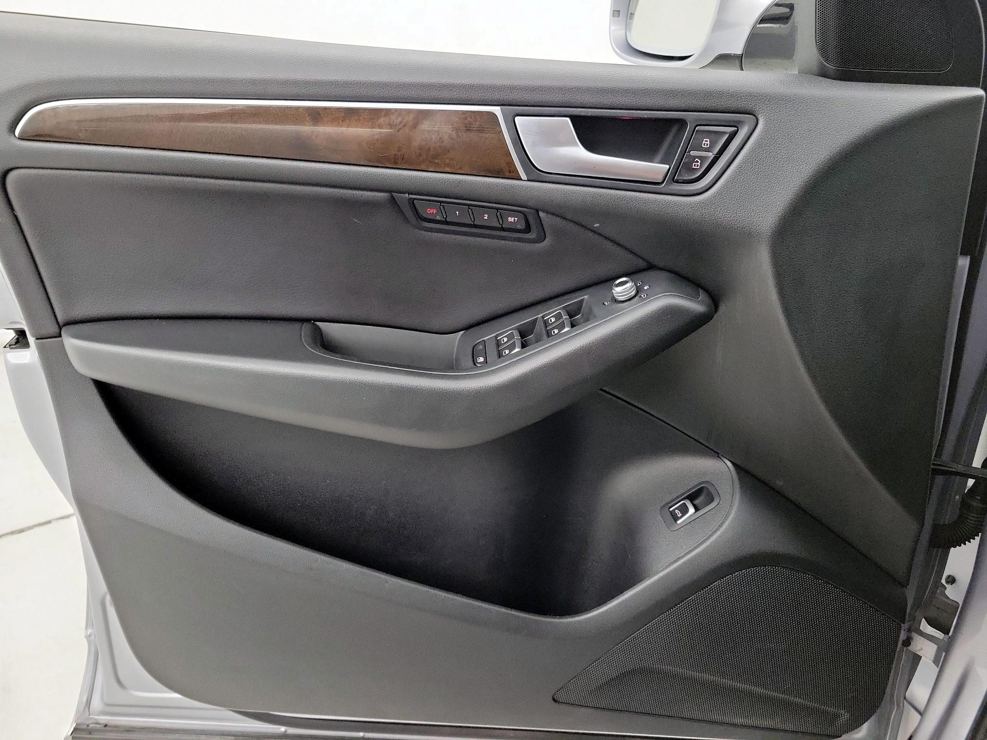 Thumbnail: 2015 Audi Q5 - 12