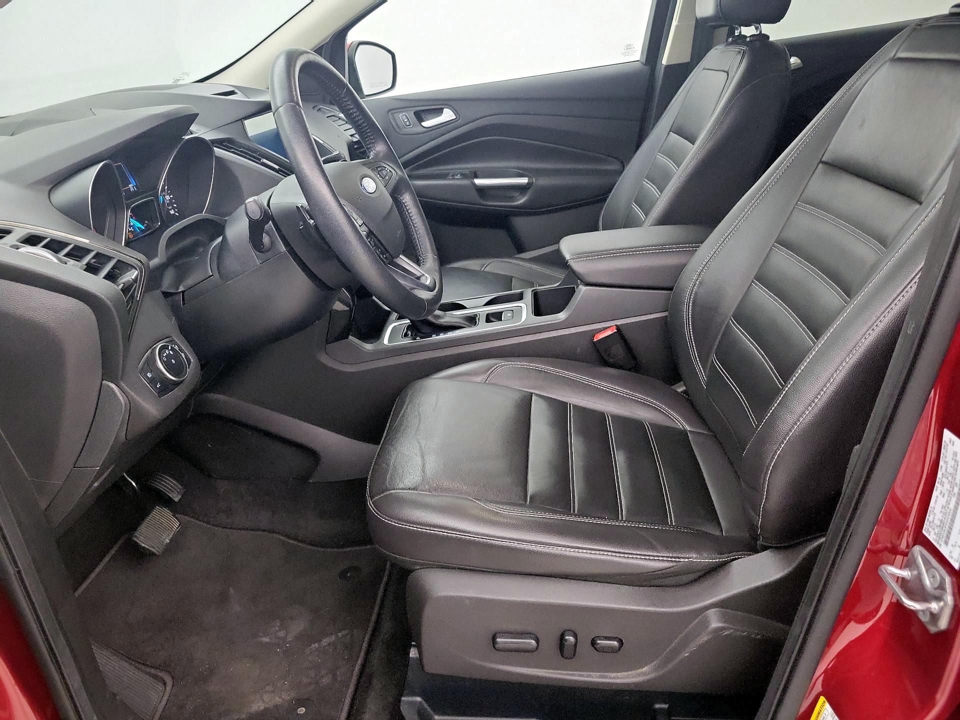 Thumbnail: 2017 Ford Escape - 11
