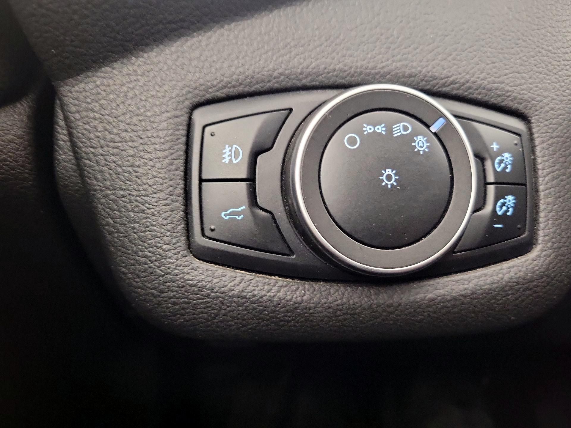 Thumbnail: 2017 Ford Escape - 13