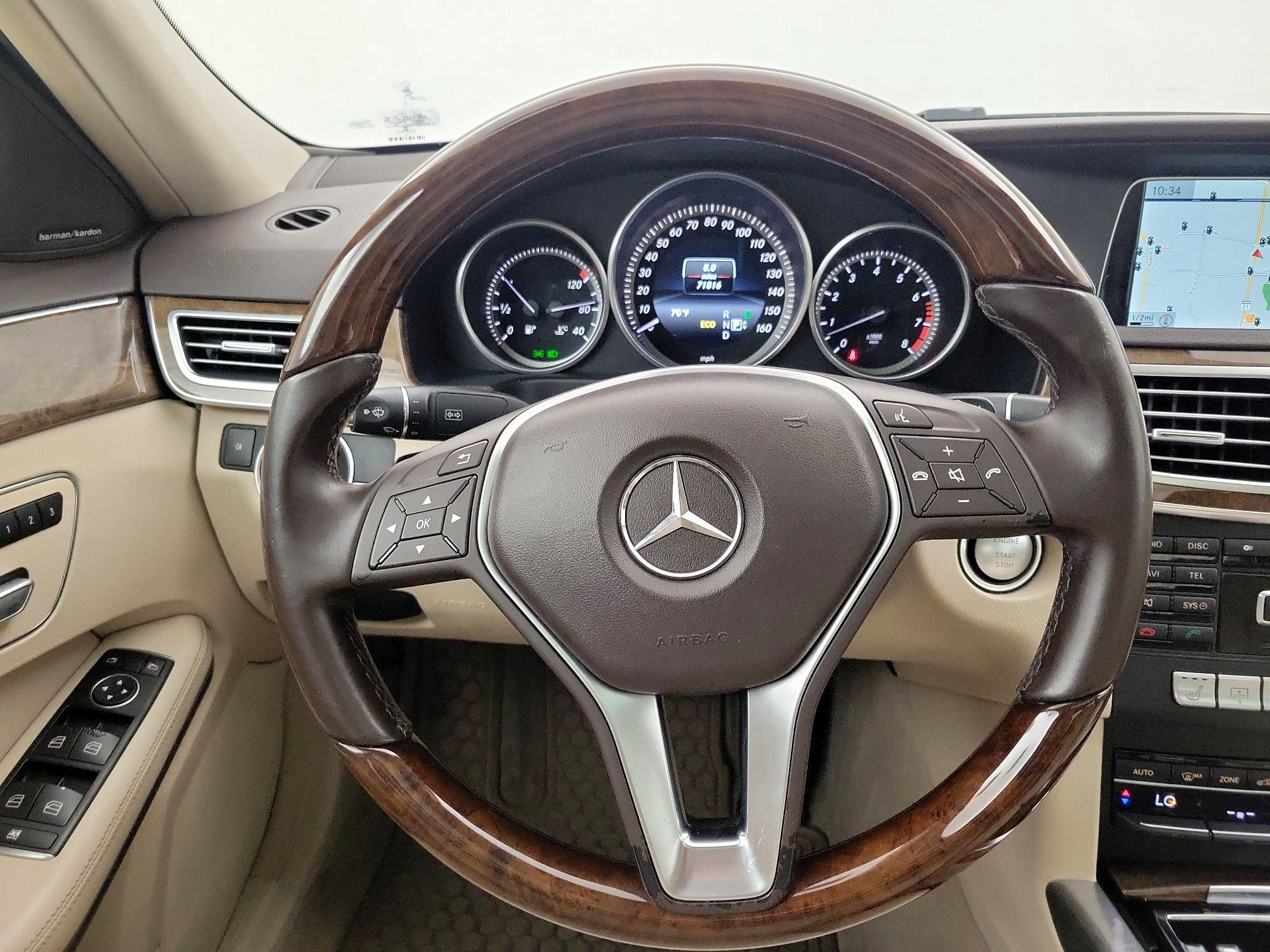 Thumbnail: 2014 Mercedes-Benz E-Class - 10