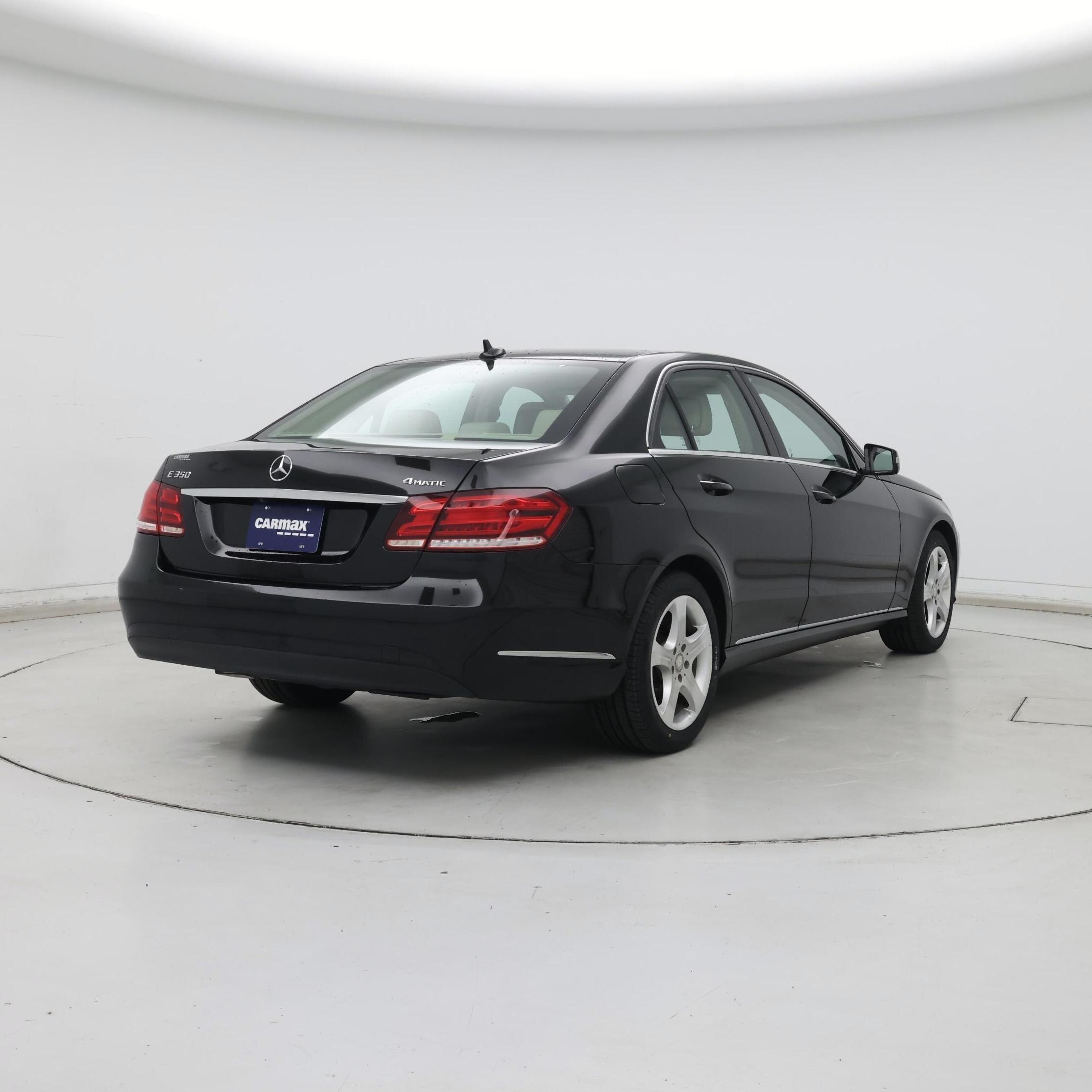 Thumbnail: 2014 Mercedes-Benz E-Class - 8