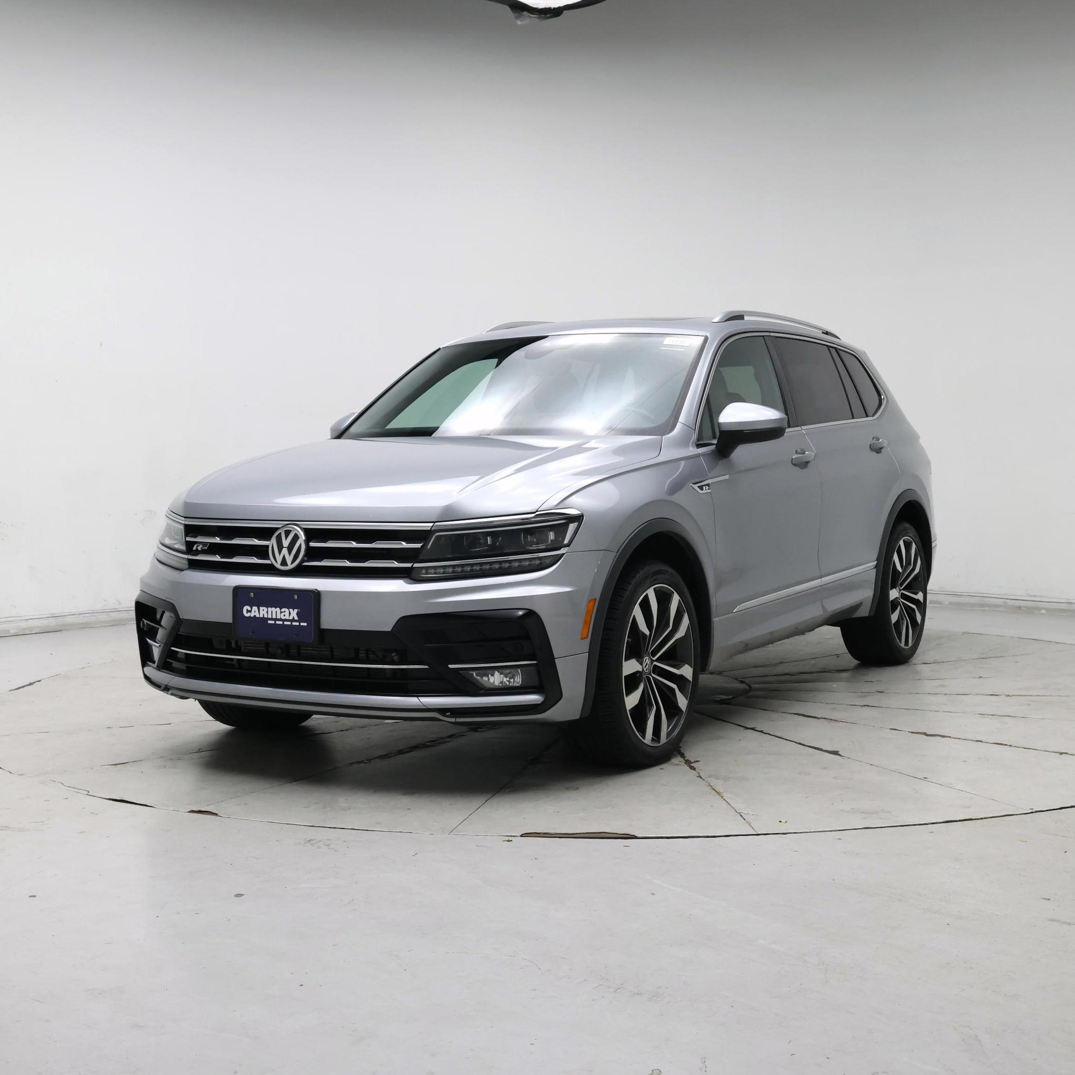 Thumbnail: 2020 Volkswagen Tiguan - 4