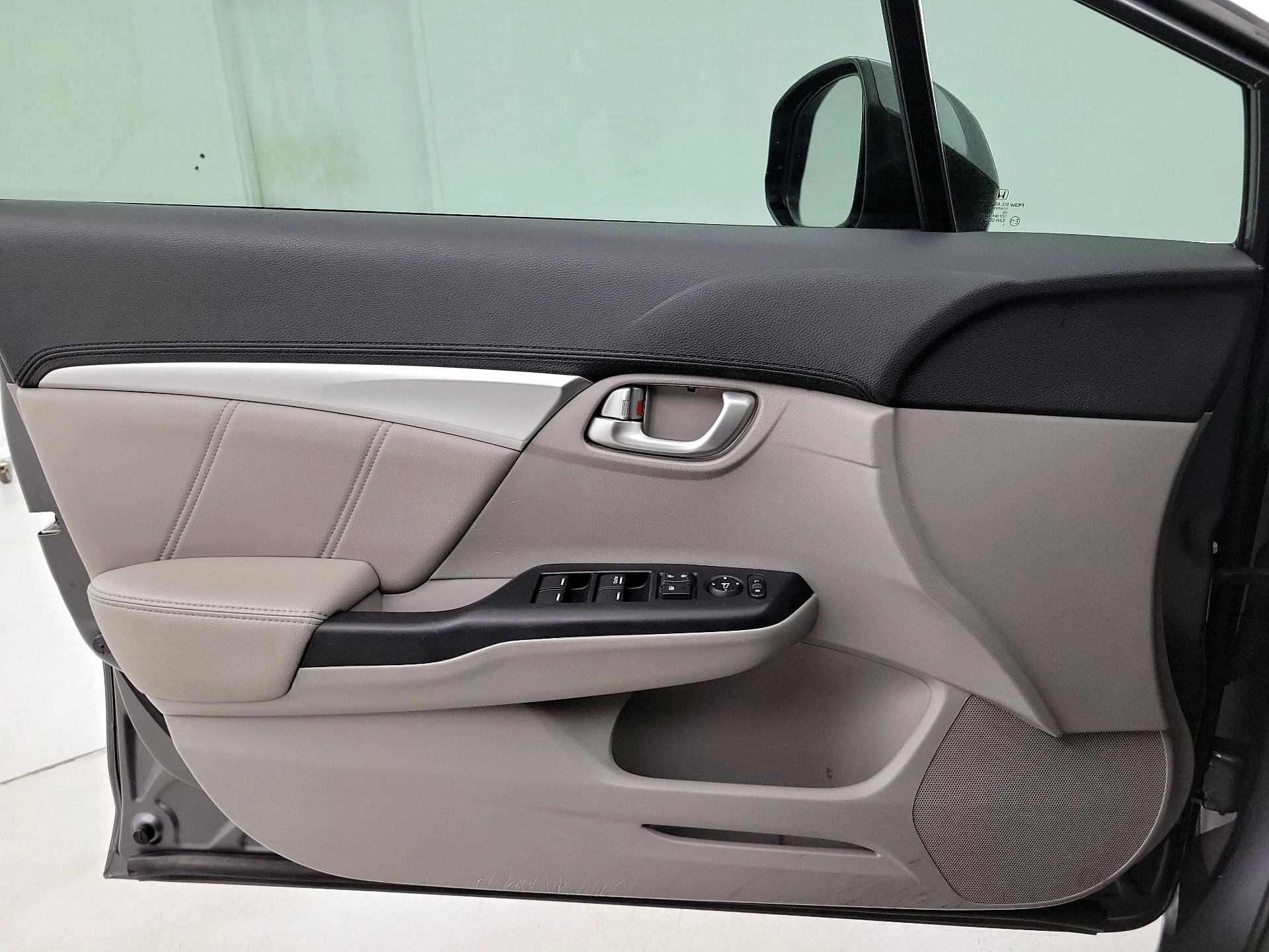 Thumbnail: 2013 Honda Civic - 12