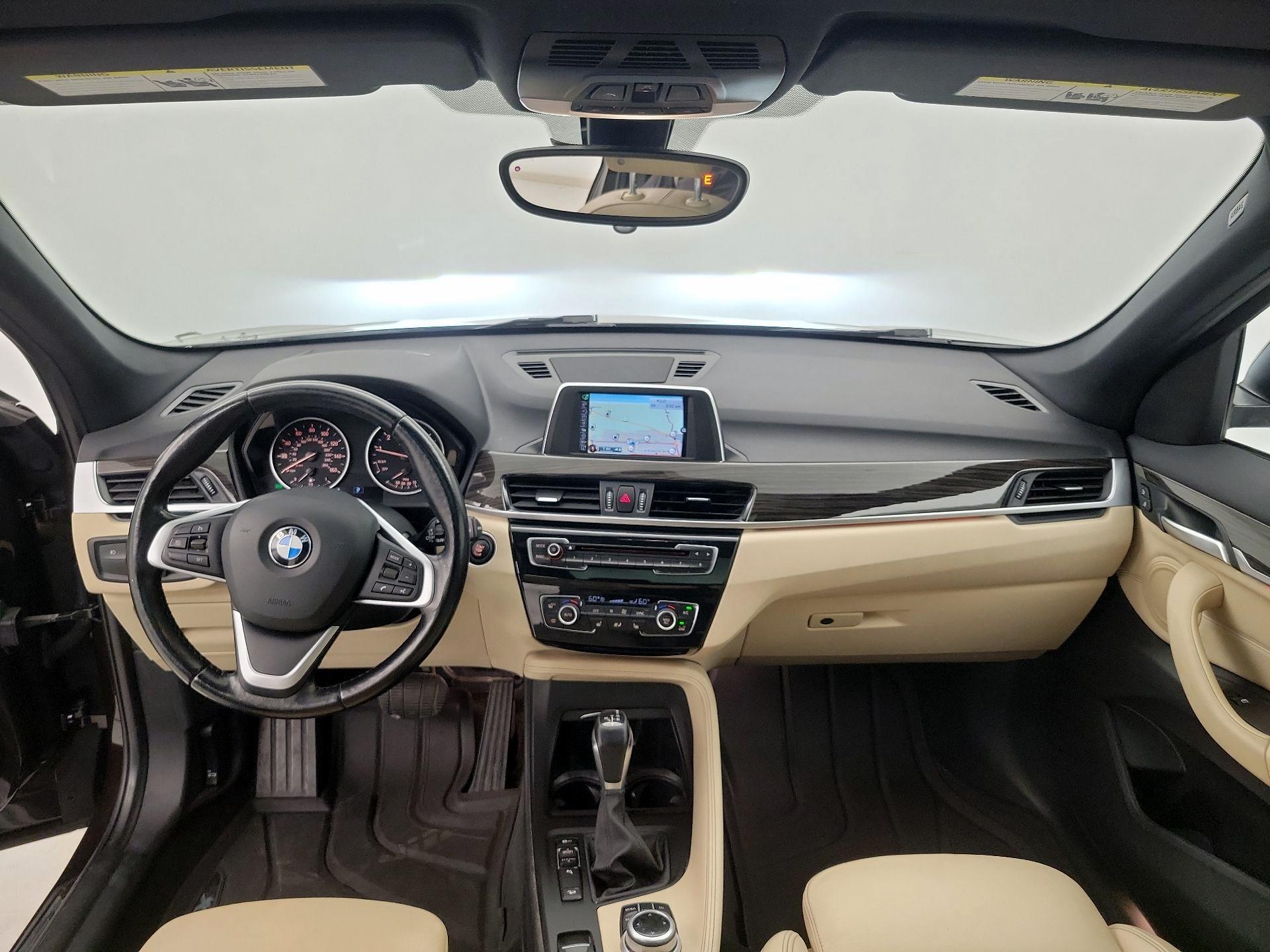 Thumbnail: 2017 BMW X1 - 9