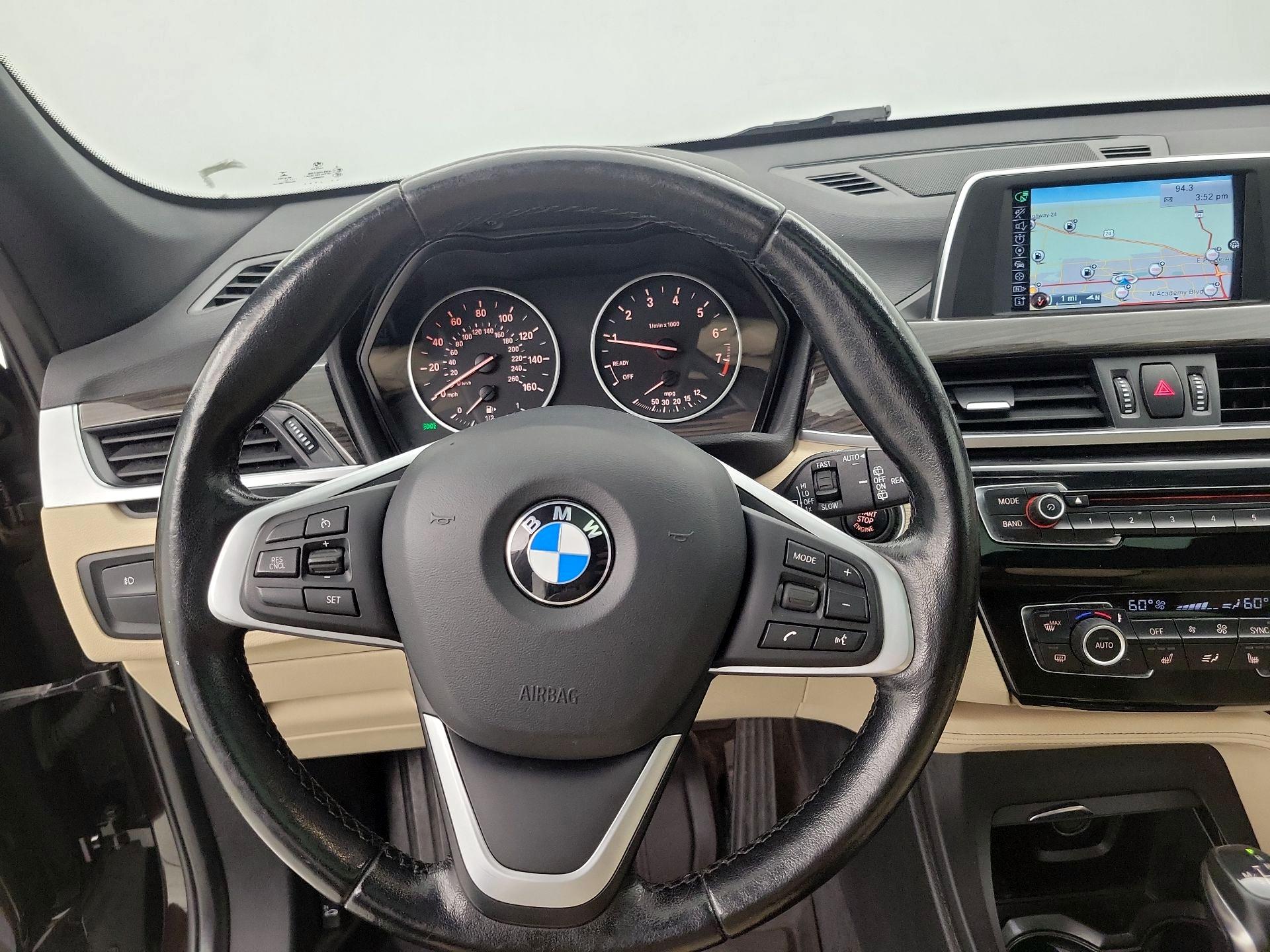 Thumbnail: 2017 BMW X1 - 10