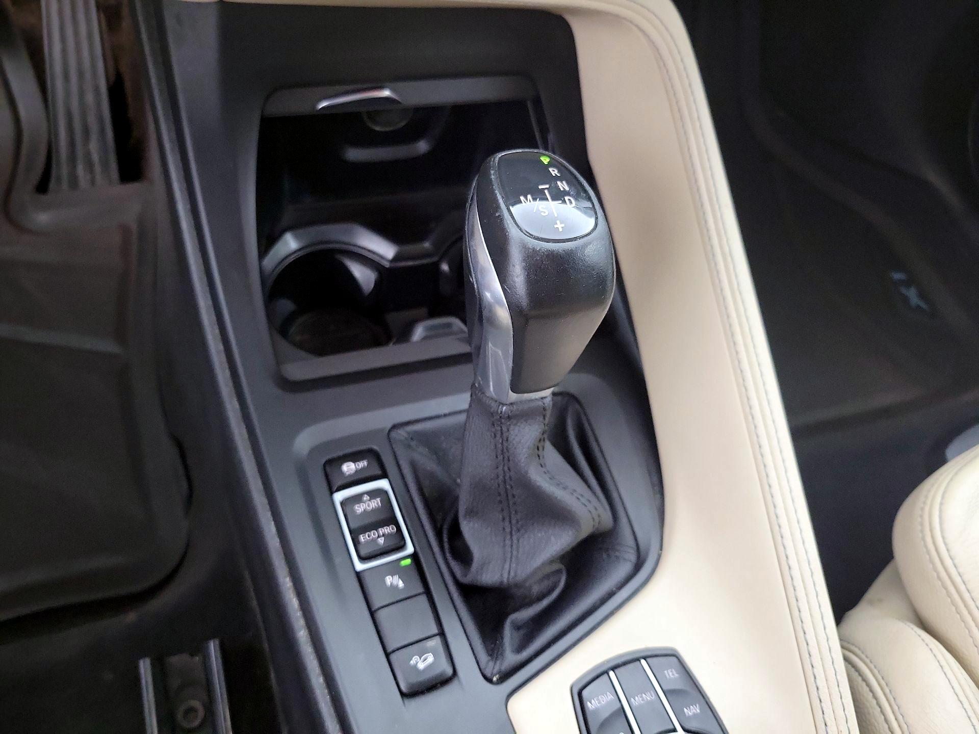 Thumbnail: 2017 BMW X1 - 18