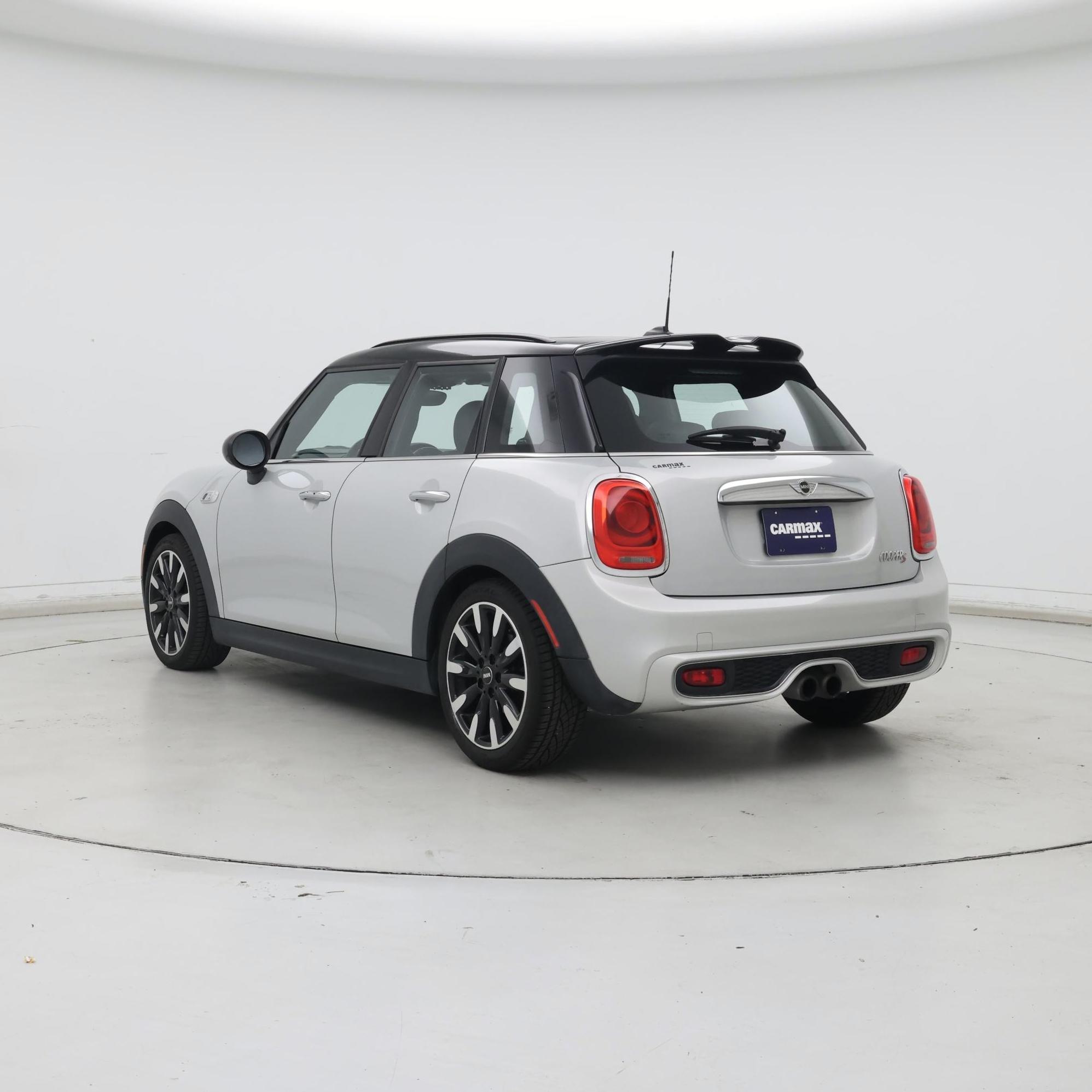 Thumbnail: 2015 MINI Cooper Hardtop - 2