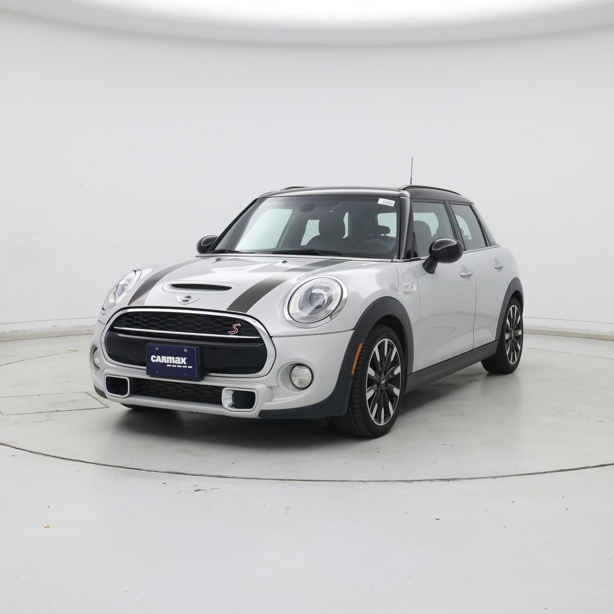Thumbnail: 2015 MINI Cooper Hardtop - 4