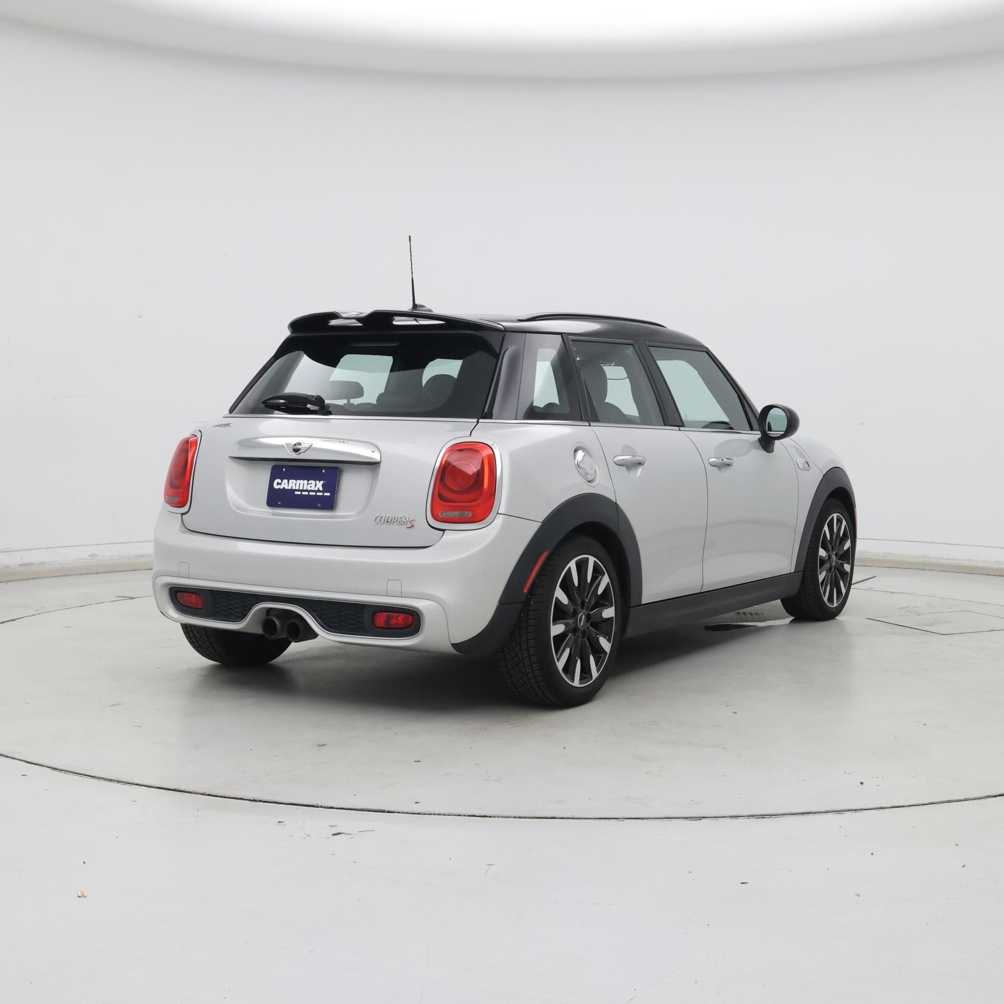 Thumbnail: 2015 MINI Cooper Hardtop - 8