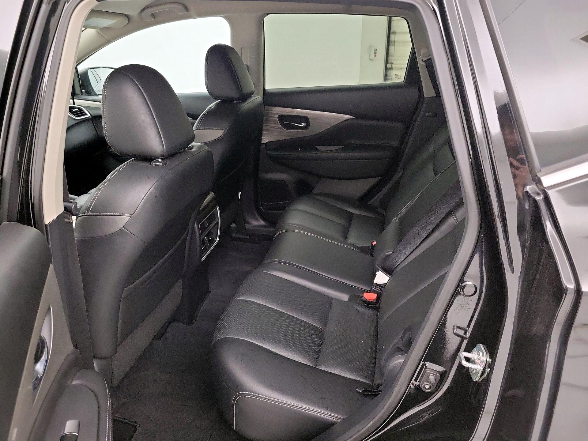 Thumbnail: 2017 Nissan Murano - 20
