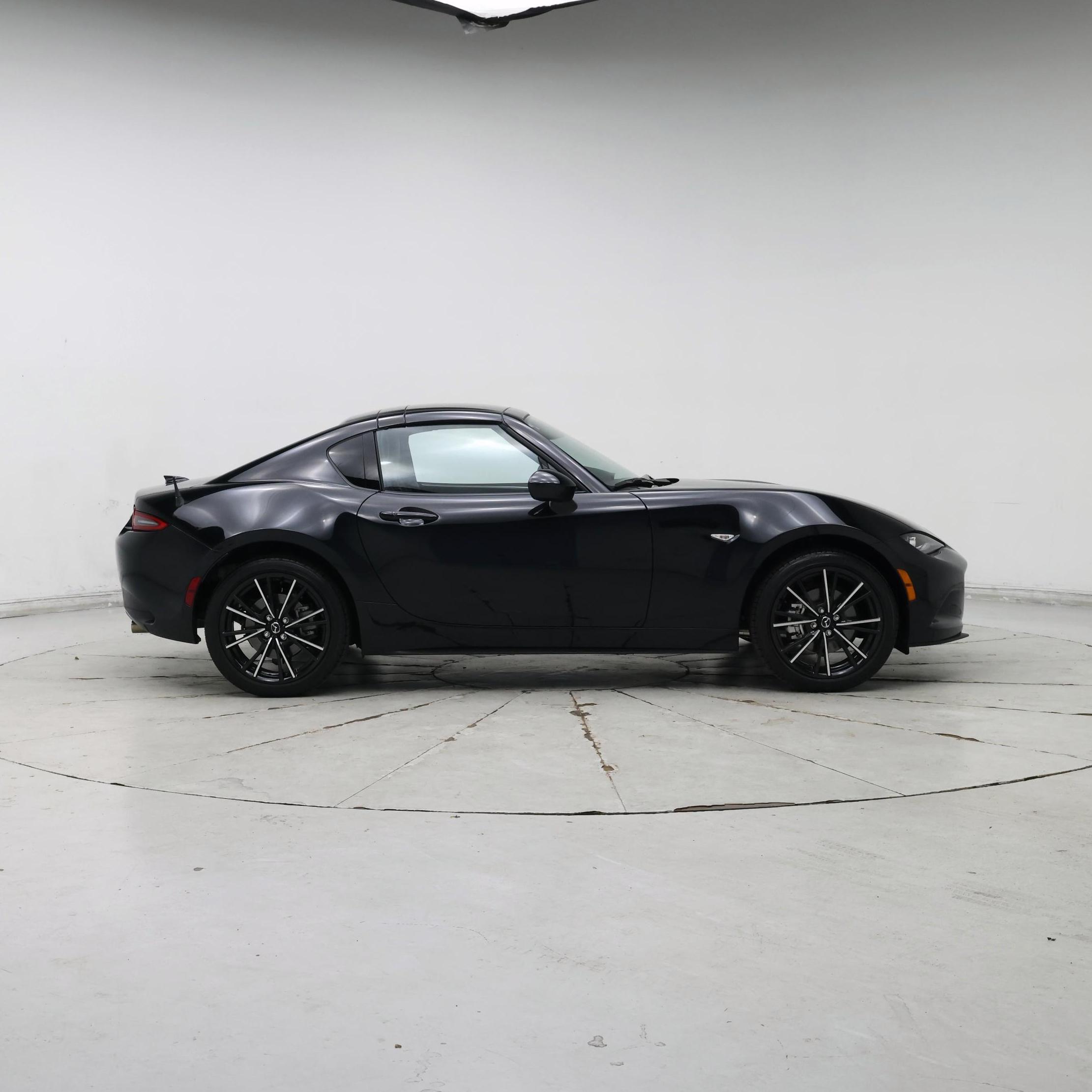 Thumbnail: 2025 Mazda MX-5 Miata - 7