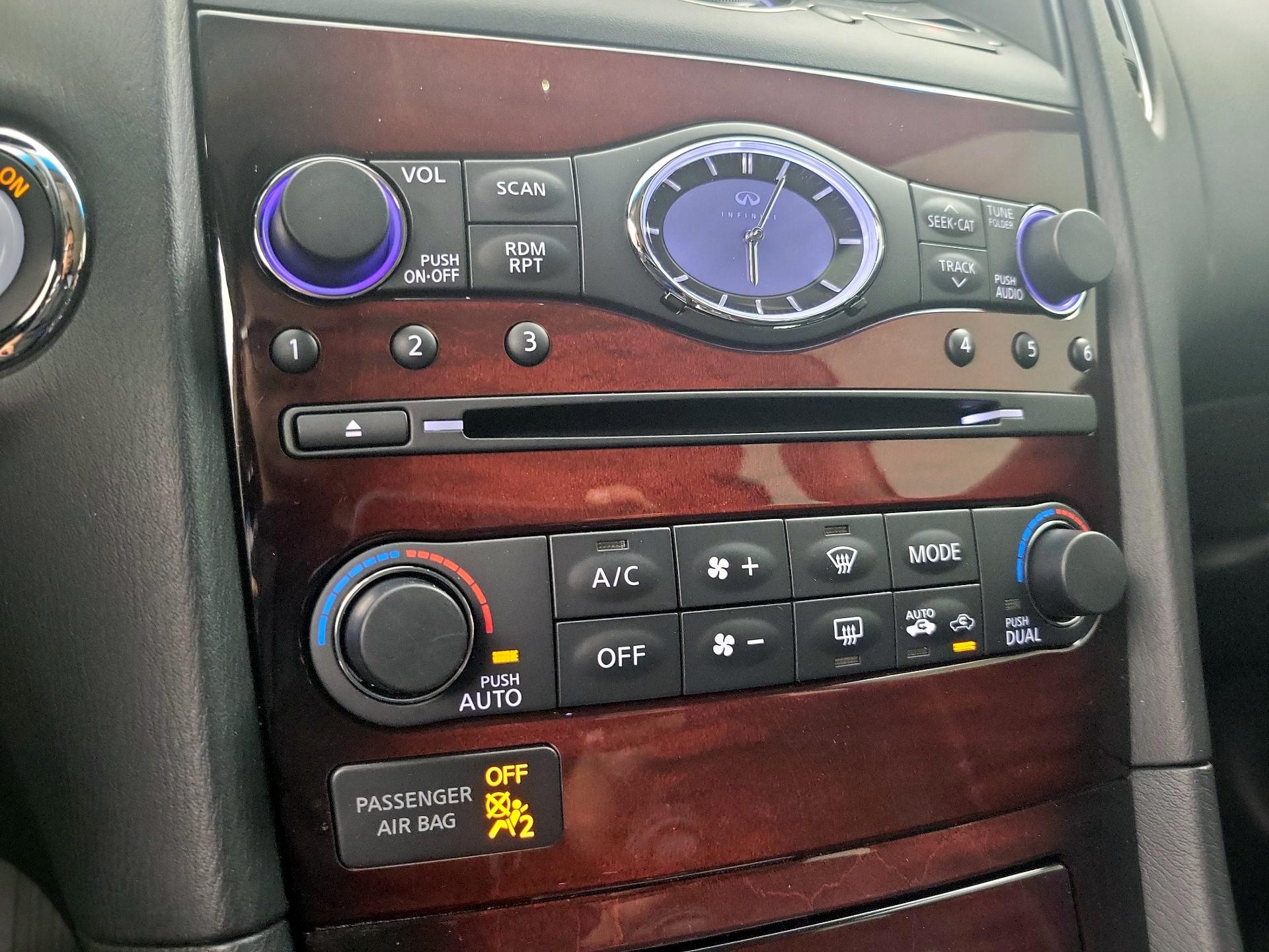 Thumbnail: 2017 INFINITI QX50 - 16