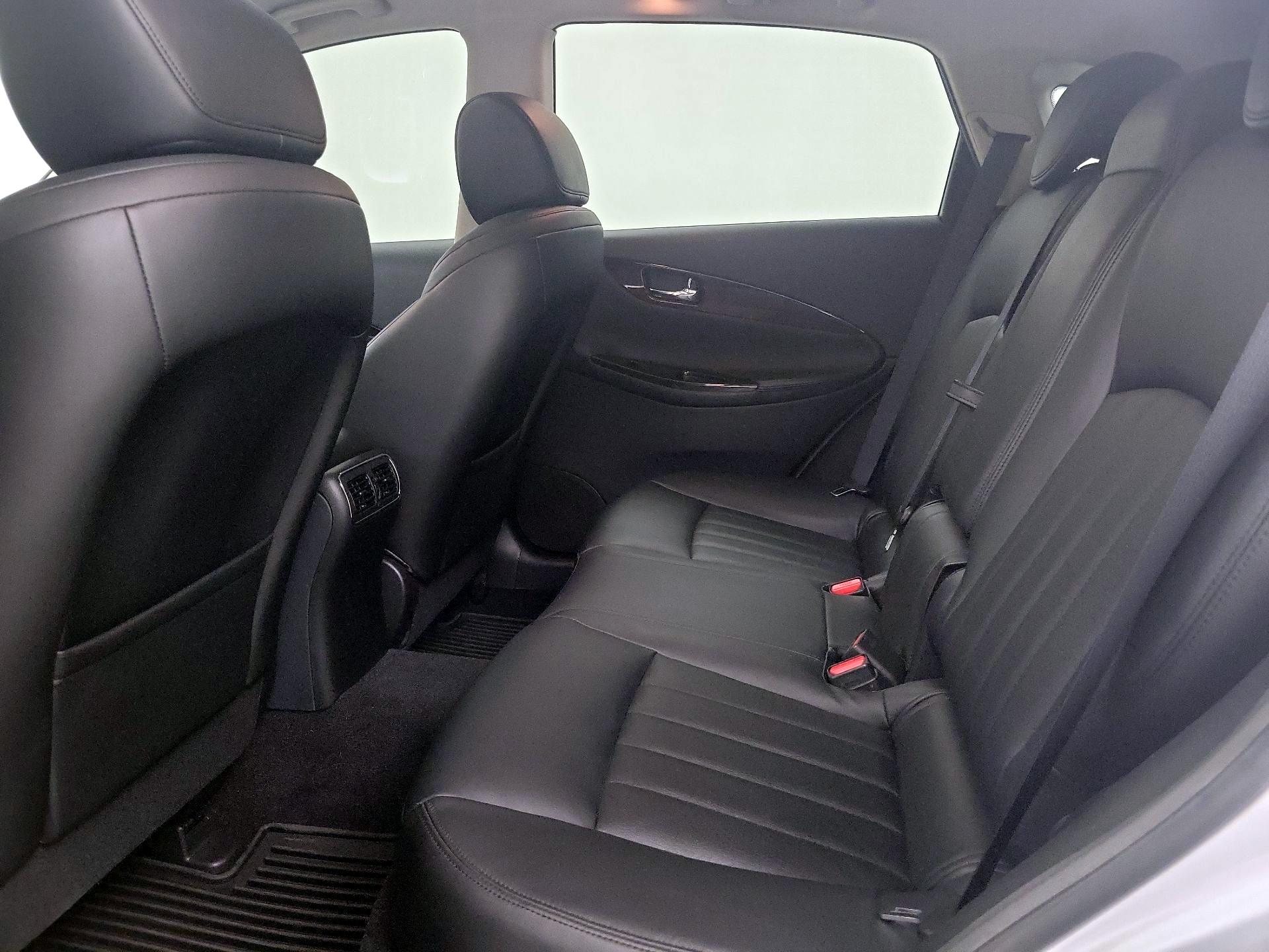 Thumbnail: 2017 INFINITI QX50 - 20