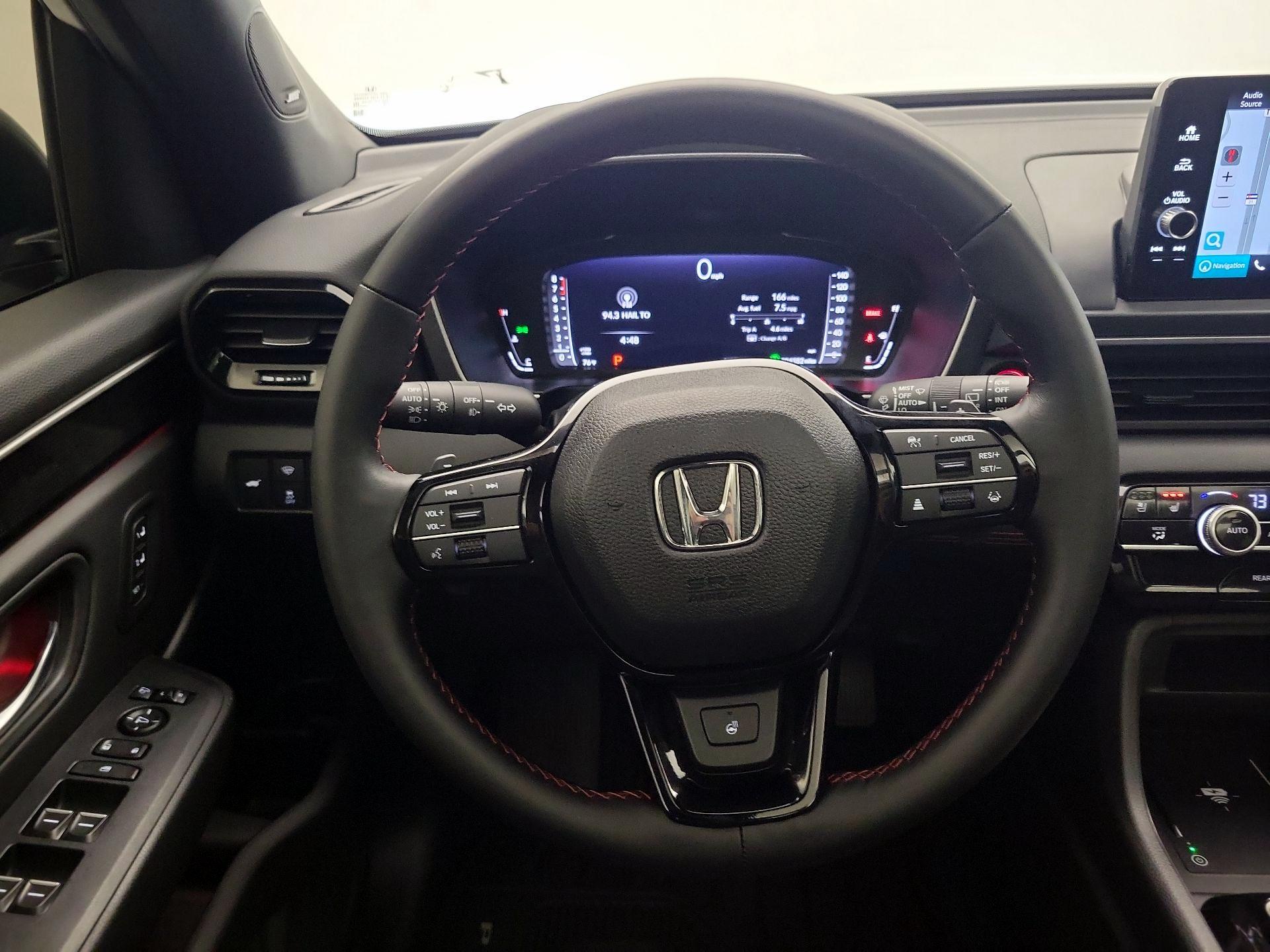 Thumbnail: 2025 Honda Pilot - 10