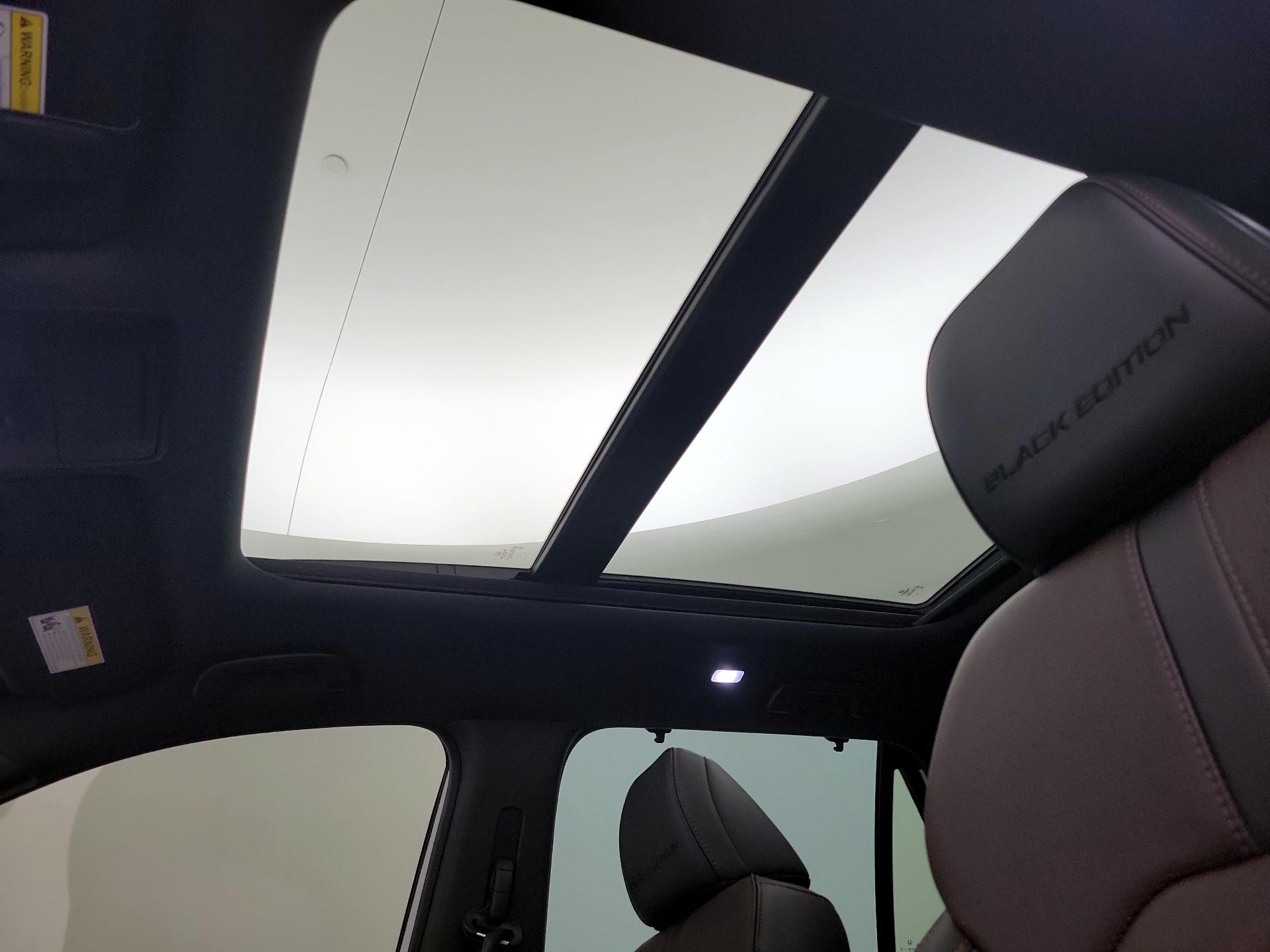 Thumbnail: 2025 Honda Pilot - 20