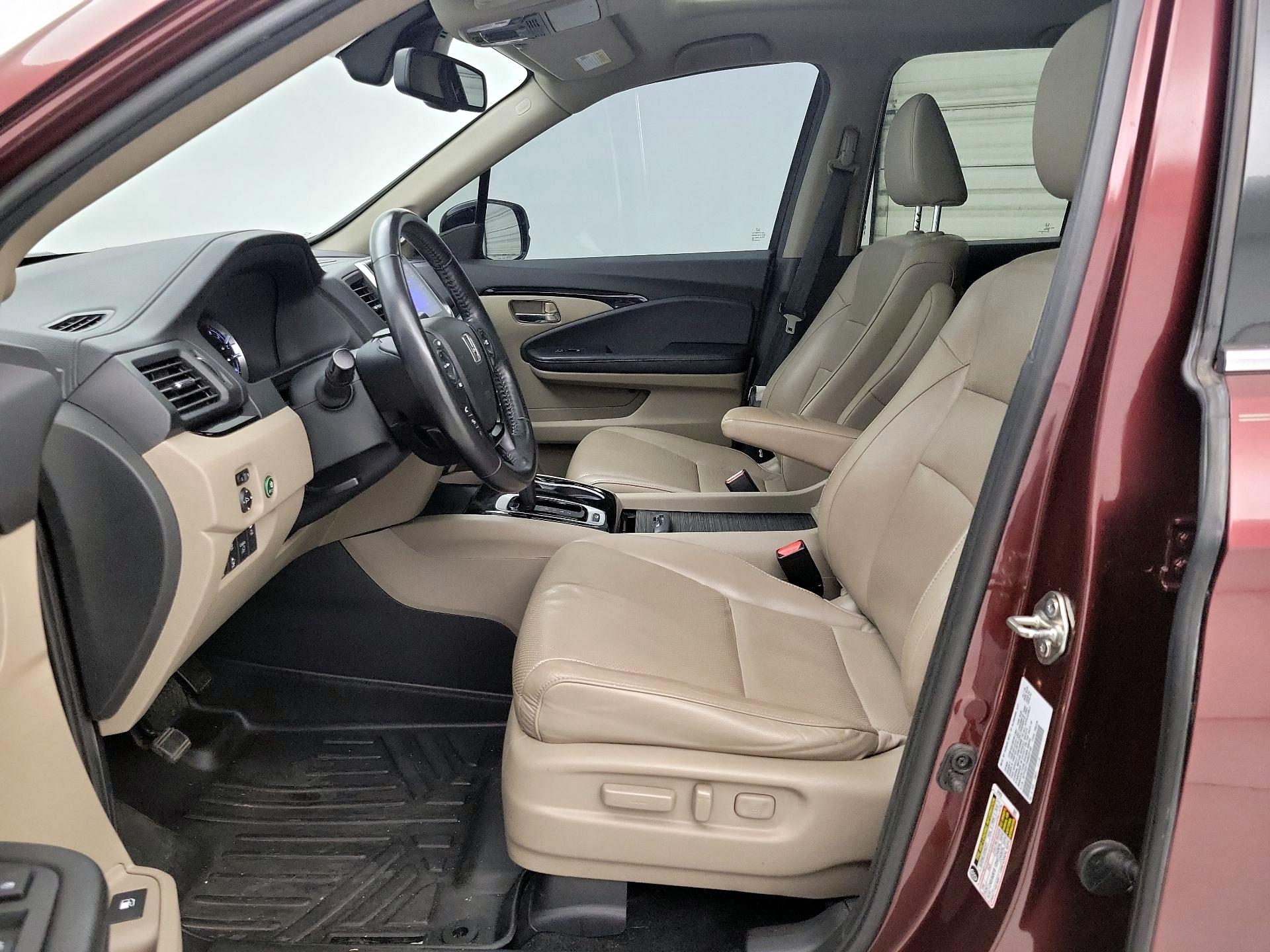 Thumbnail: 2019 Honda Ridgeline - 11