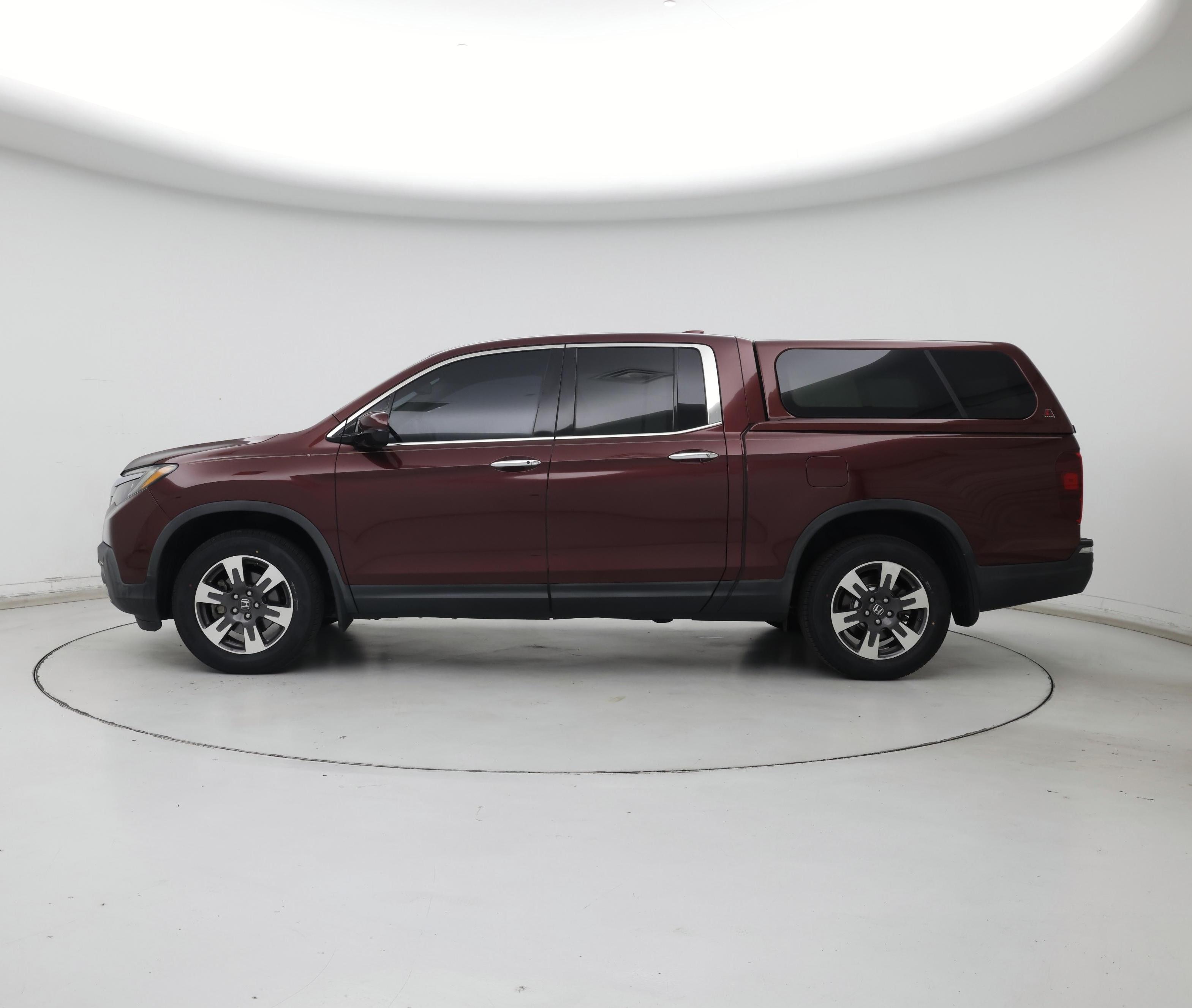 Thumbnail: 2019 Honda Ridgeline - 3
