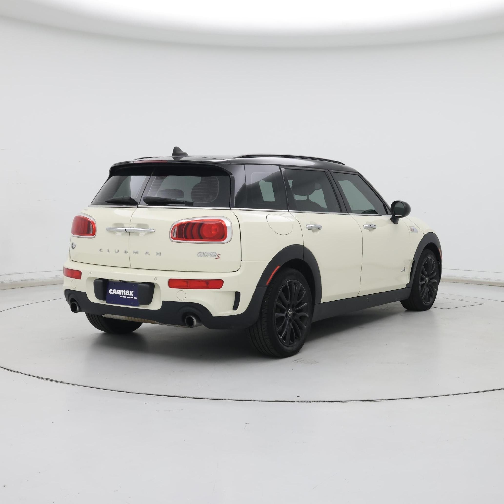 Thumbnail: 2017 MINI Cooper Clubman - 8