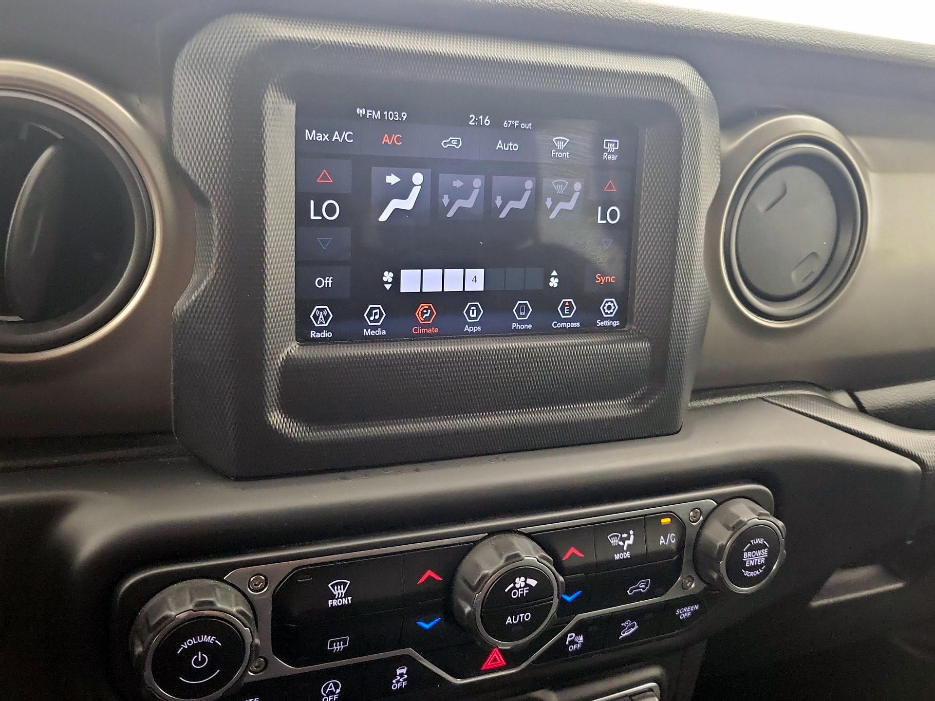 Thumbnail: 2020 Jeep Wrangler - 16