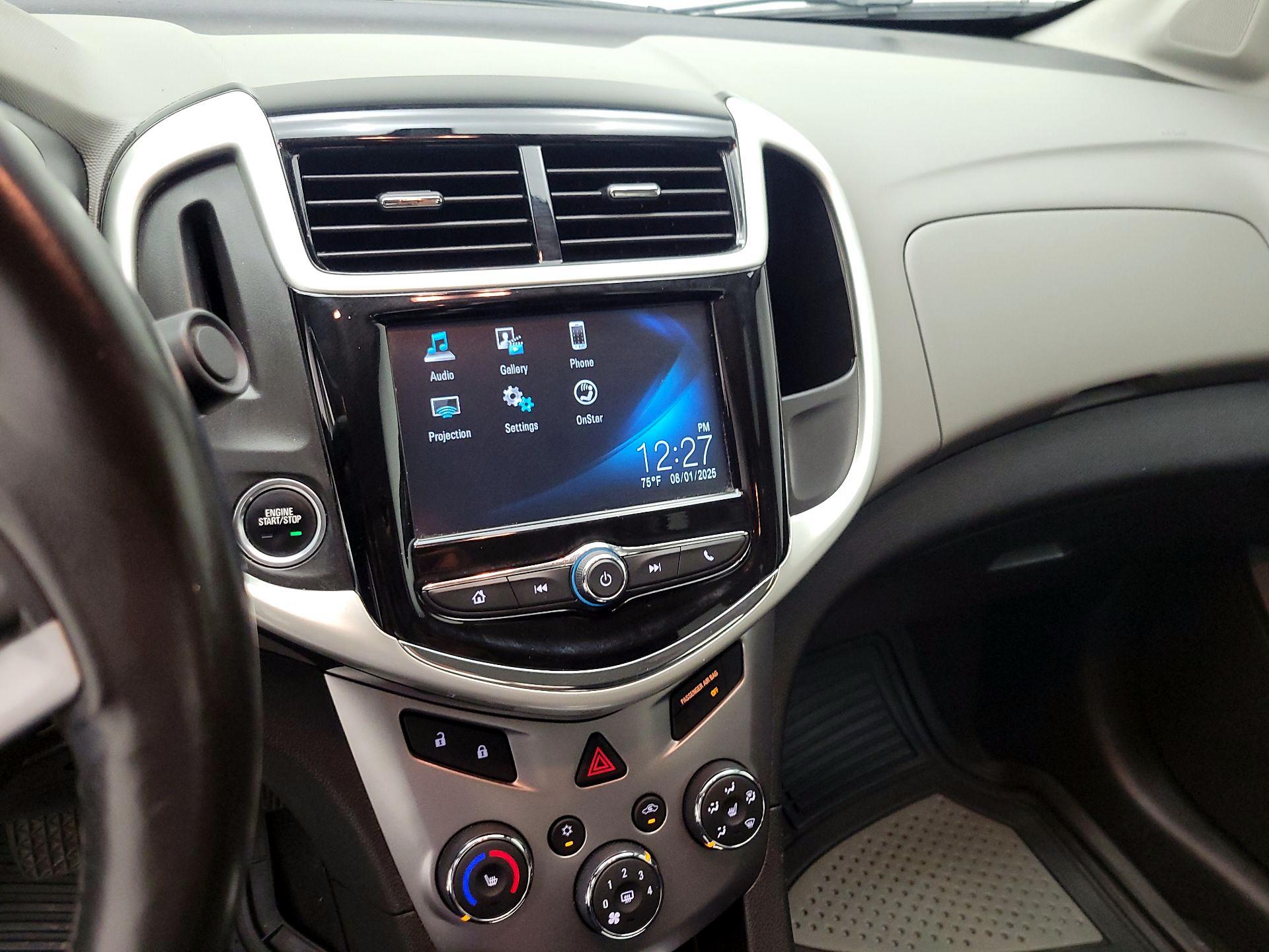 Thumbnail: 2017 Chevrolet Sonic - 15