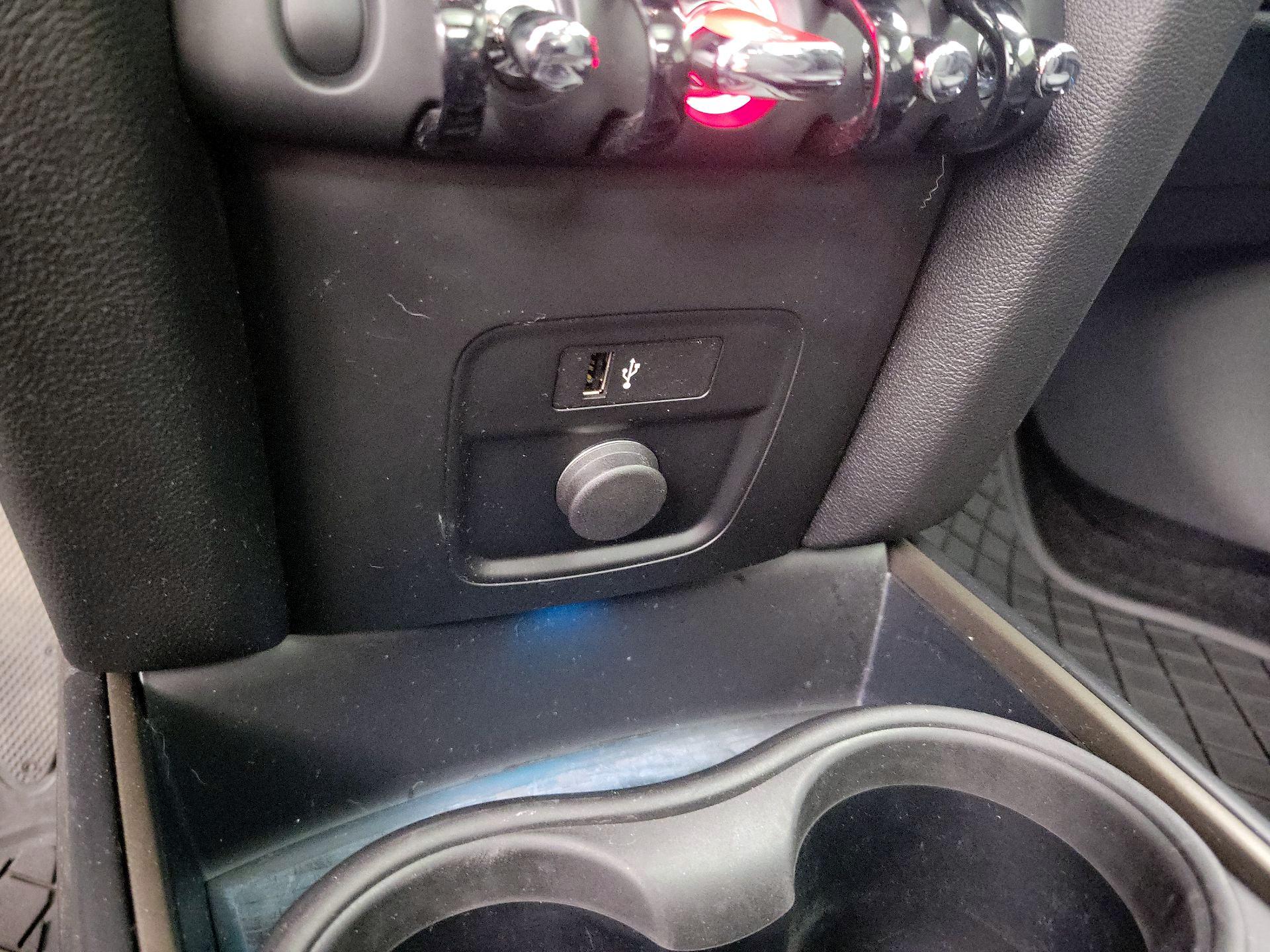 Thumbnail: 2023 MINI Cooper Countryman - 19