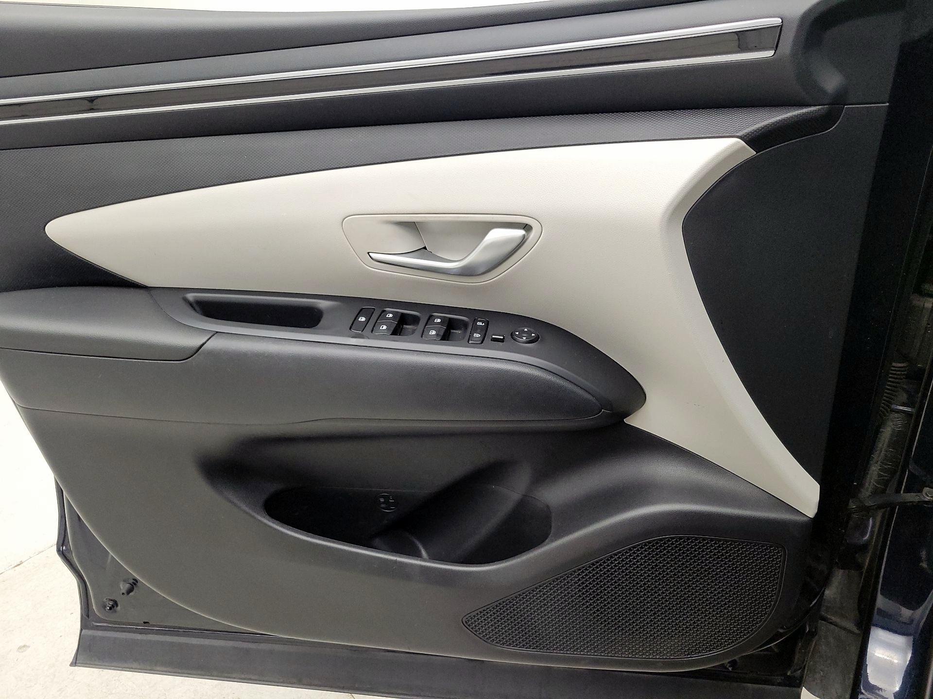Thumbnail: 2023 Hyundai Tucson - 12
