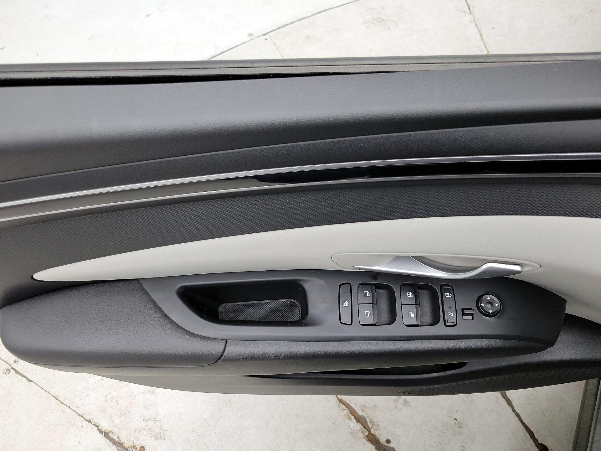 Thumbnail: 2024 Hyundai Tucson - 12