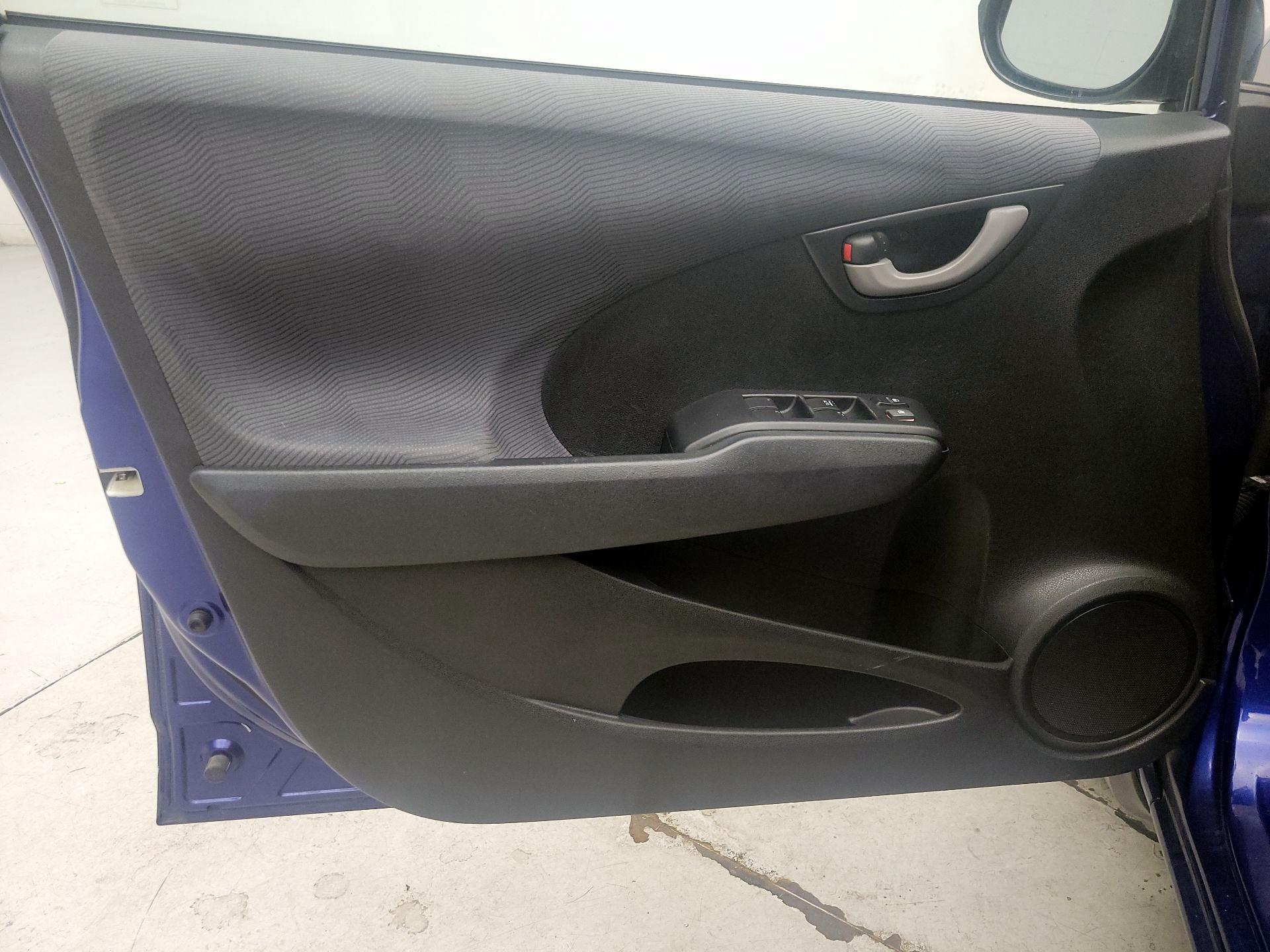 Thumbnail: 2013 Honda Fit - 12