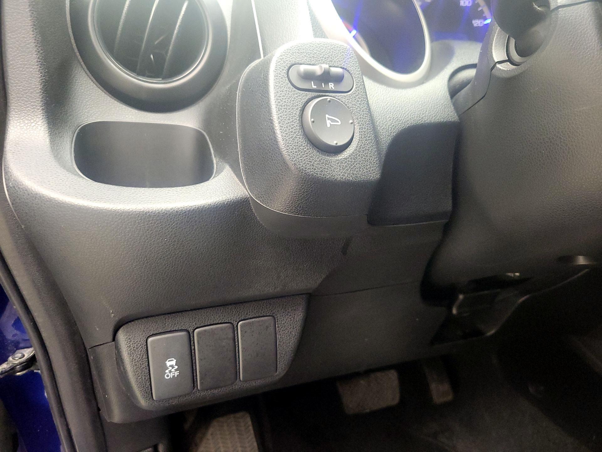 Thumbnail: 2013 Honda Fit - 13
