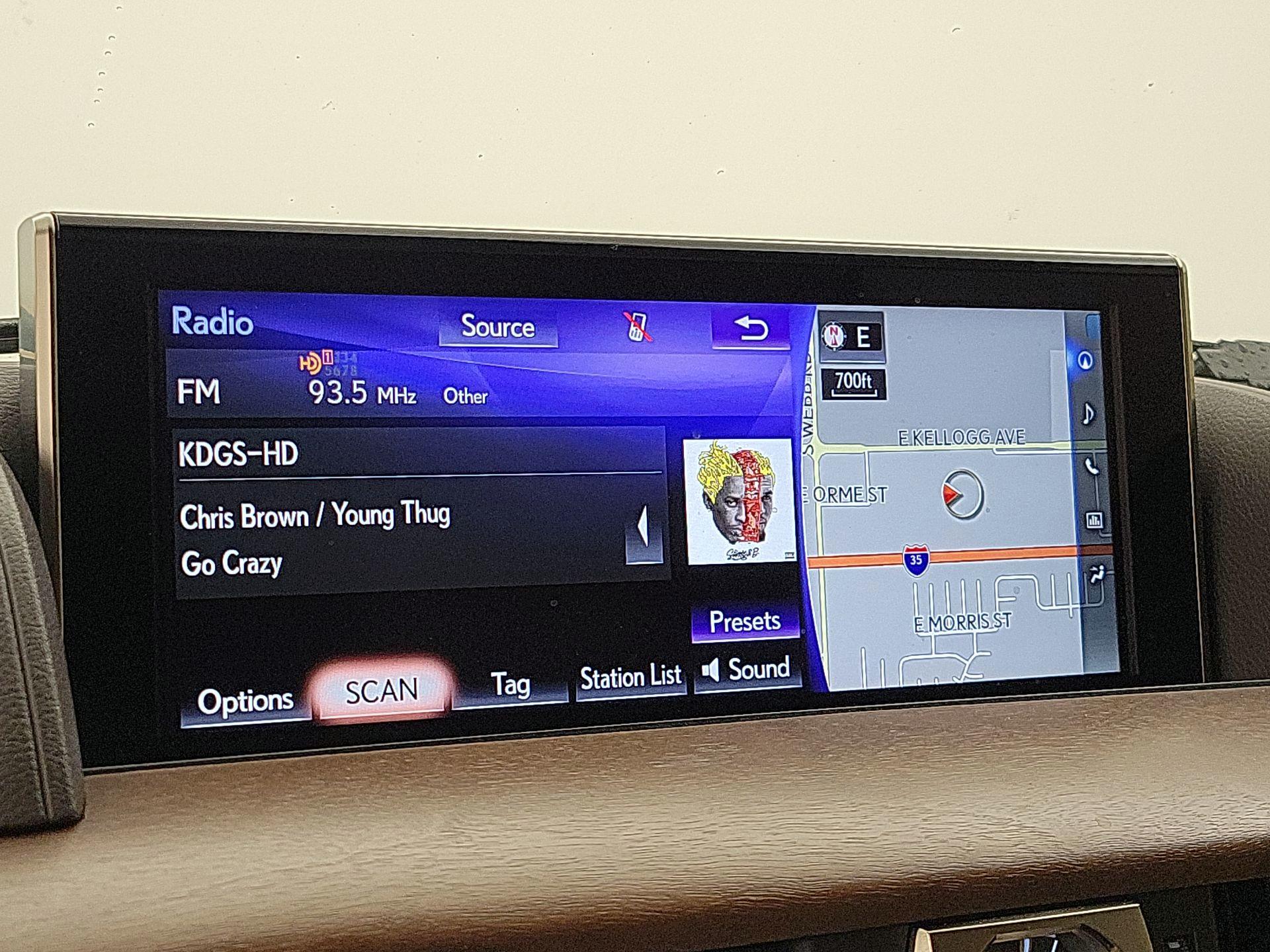 Thumbnail: 2016 Lexus LX - 16