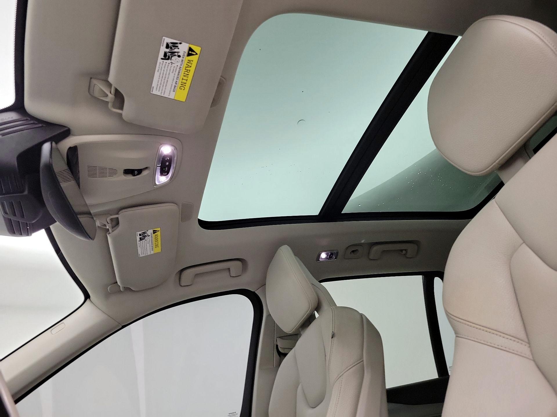 Thumbnail: 2017 Volvo XC90 - 20