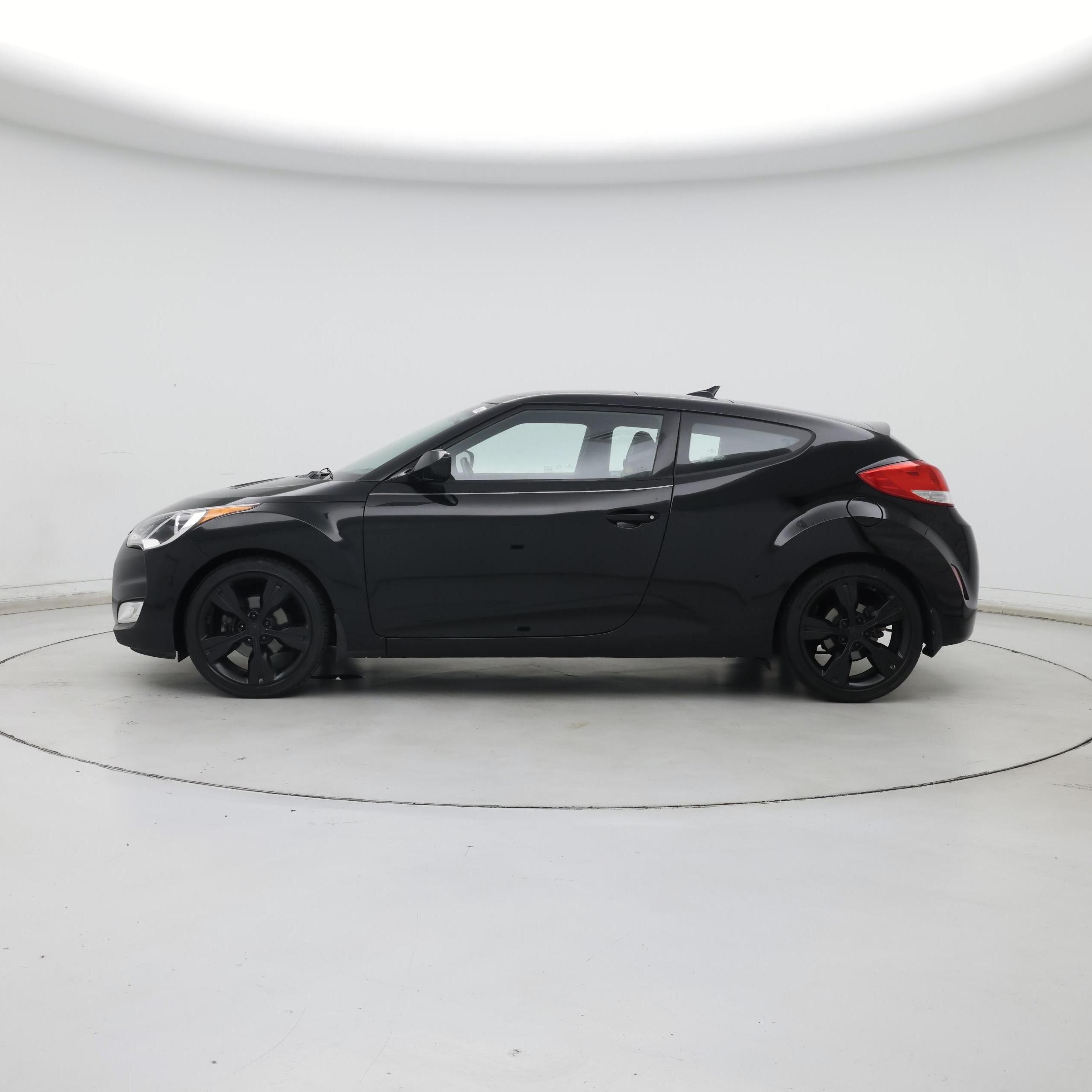 Thumbnail: 2016 Hyundai Veloster - 3