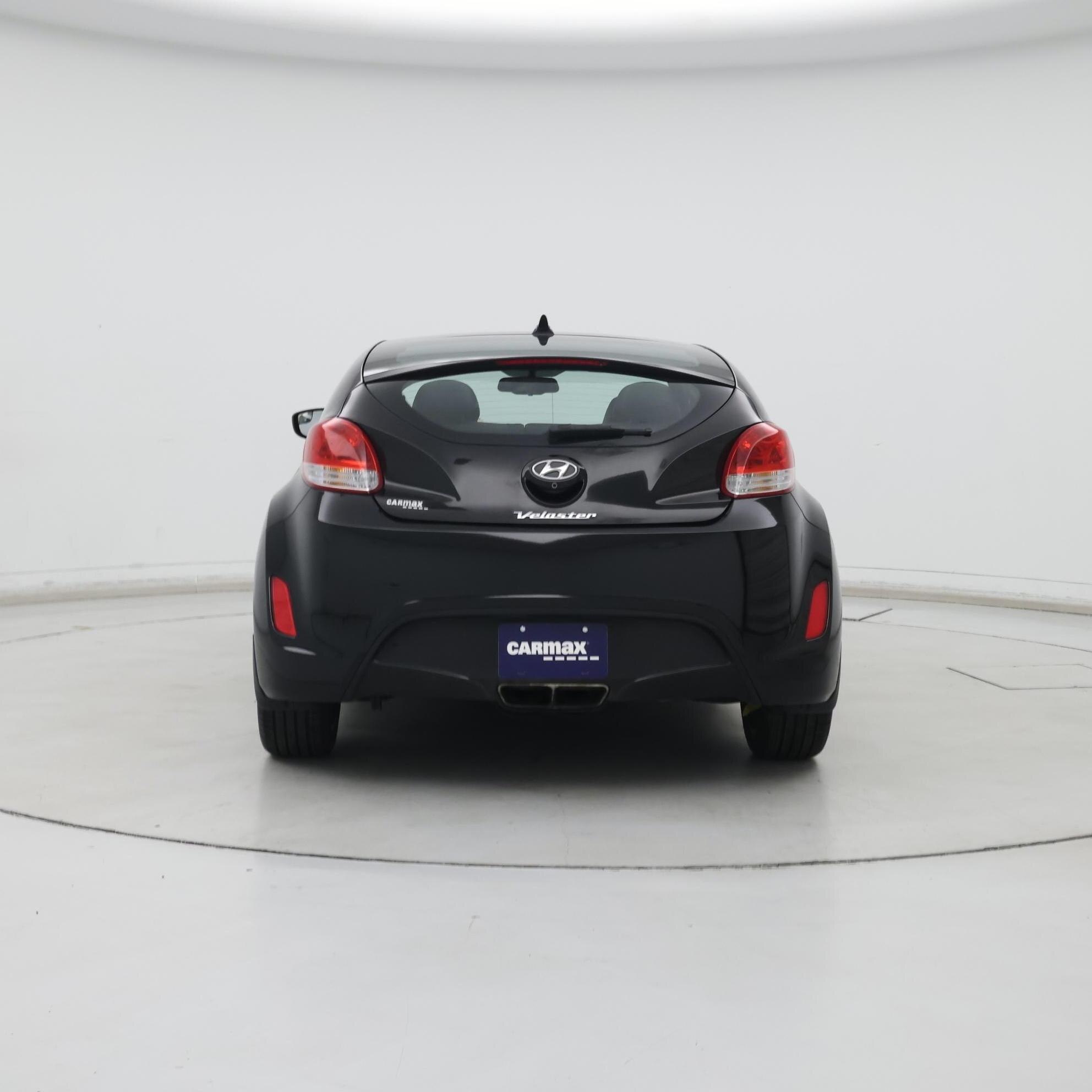 Thumbnail: 2016 Hyundai Veloster - 6