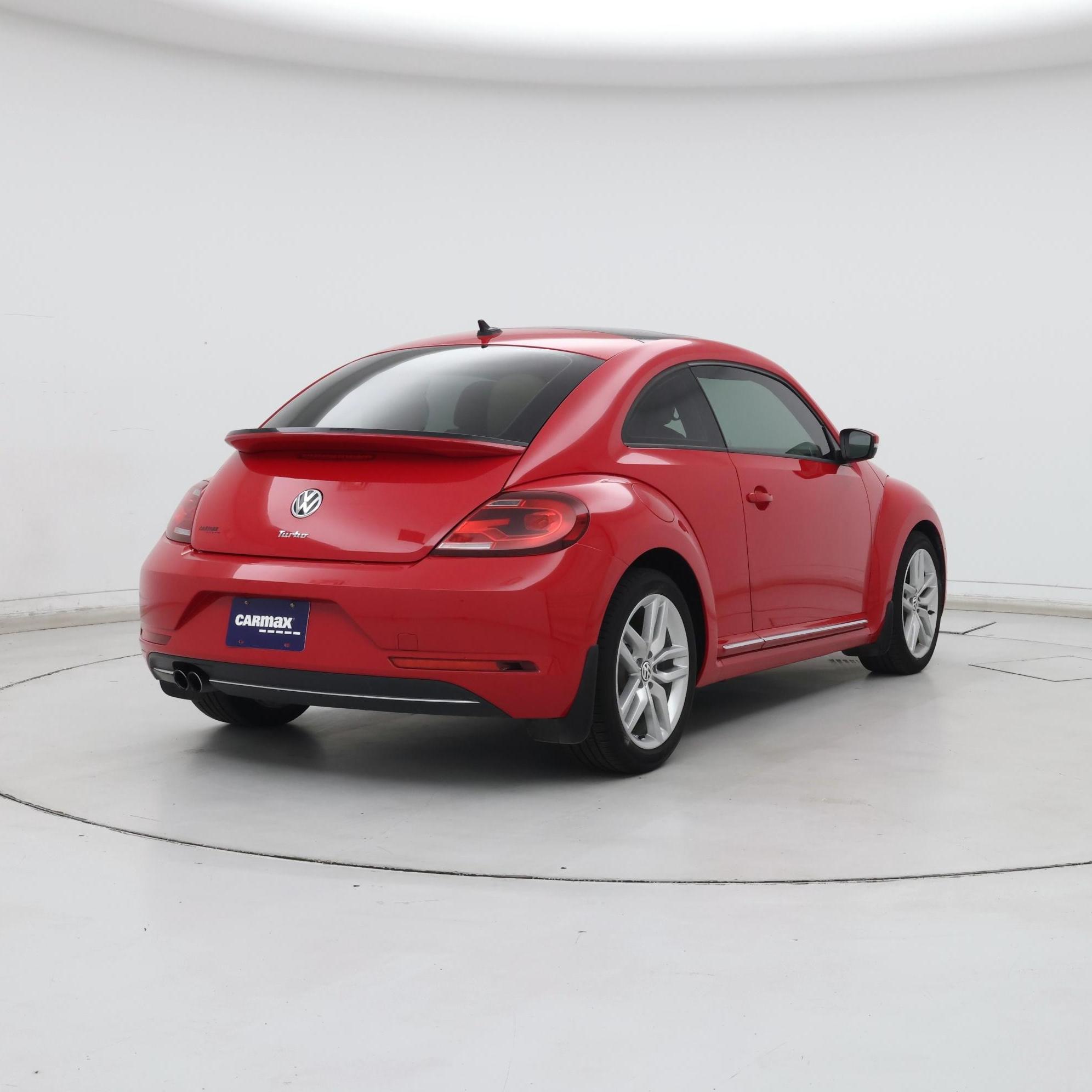Thumbnail: 2018 Volkswagen Beetle - 8