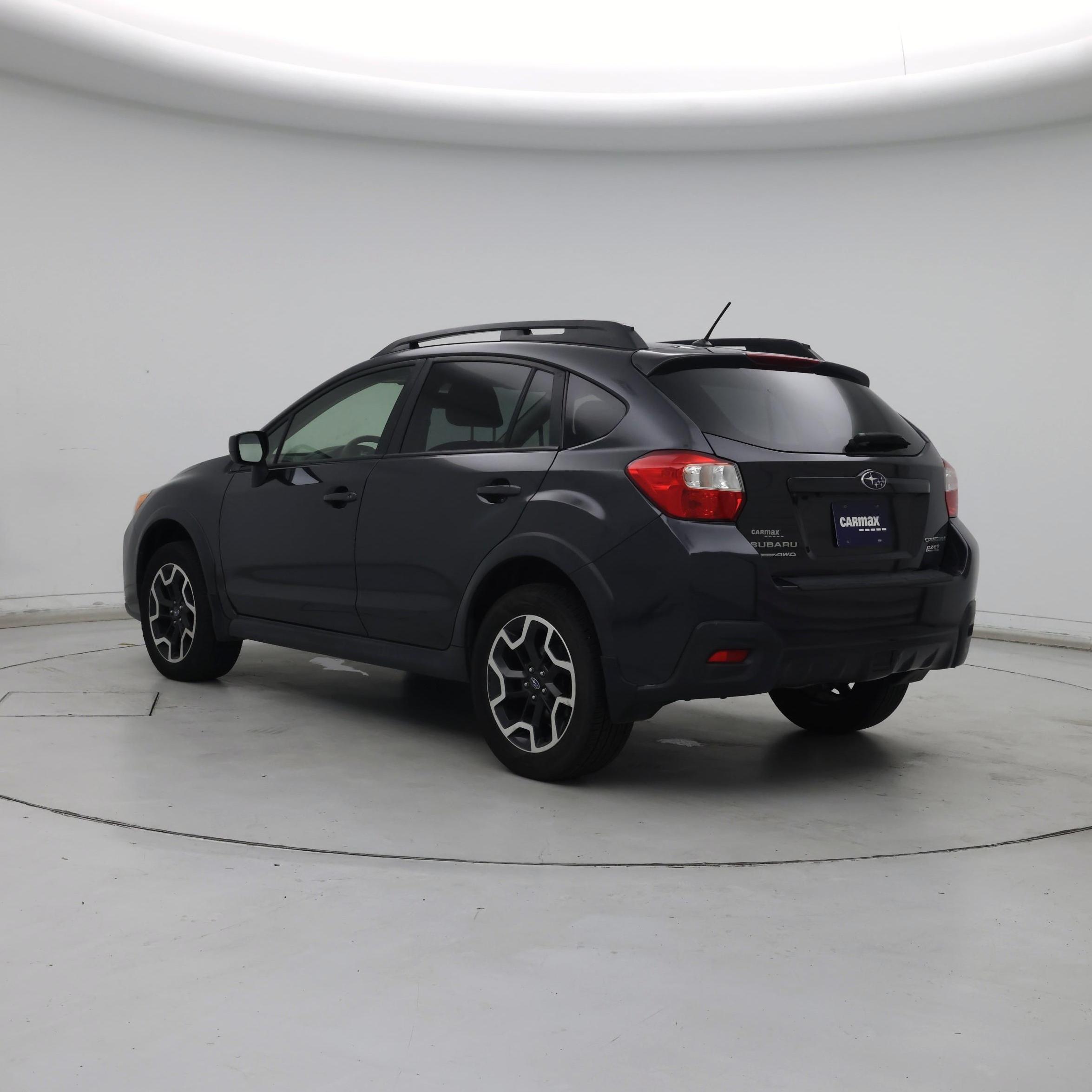 Thumbnail: 2017 Subaru Crosstrek - 2
