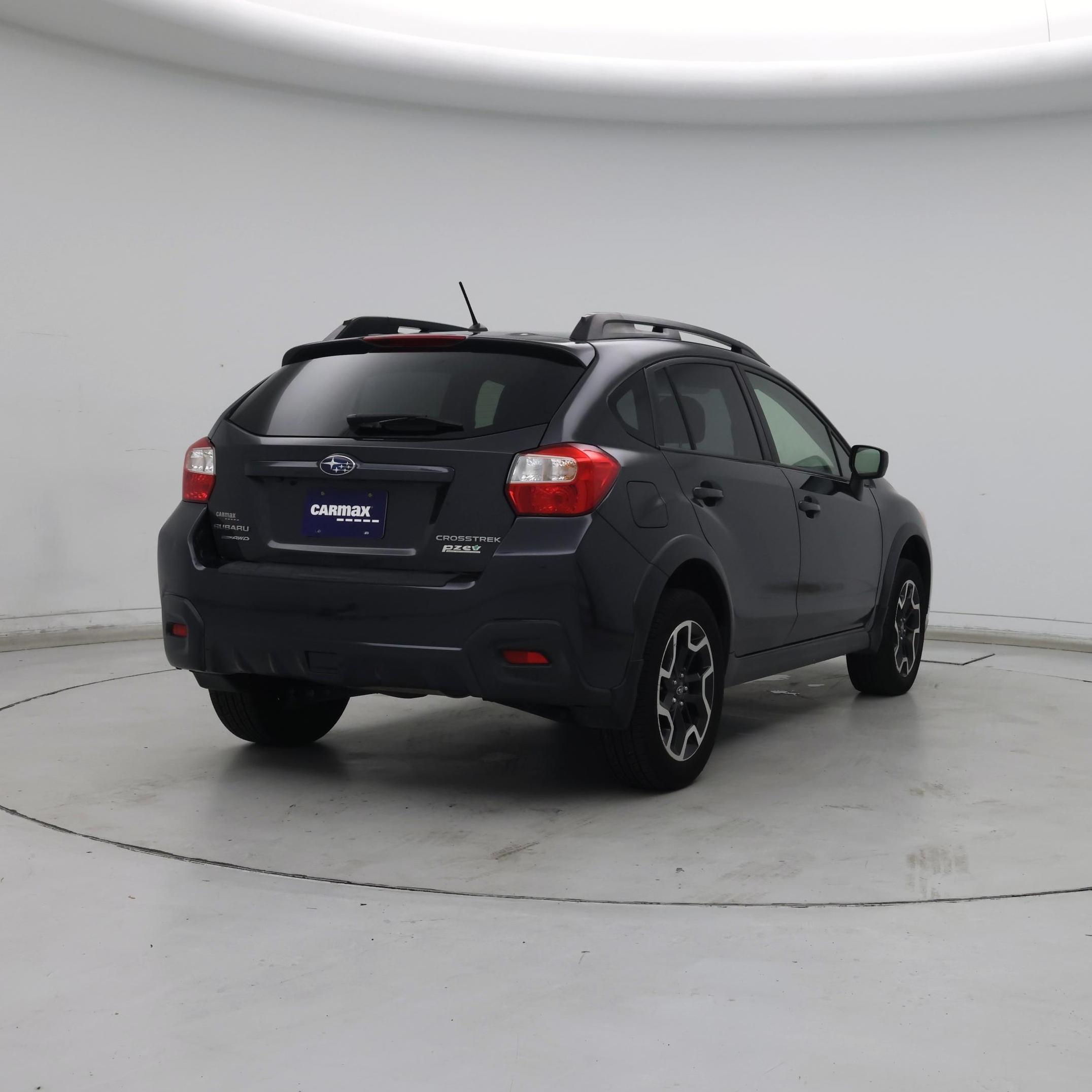 Thumbnail: 2017 Subaru Crosstrek - 8