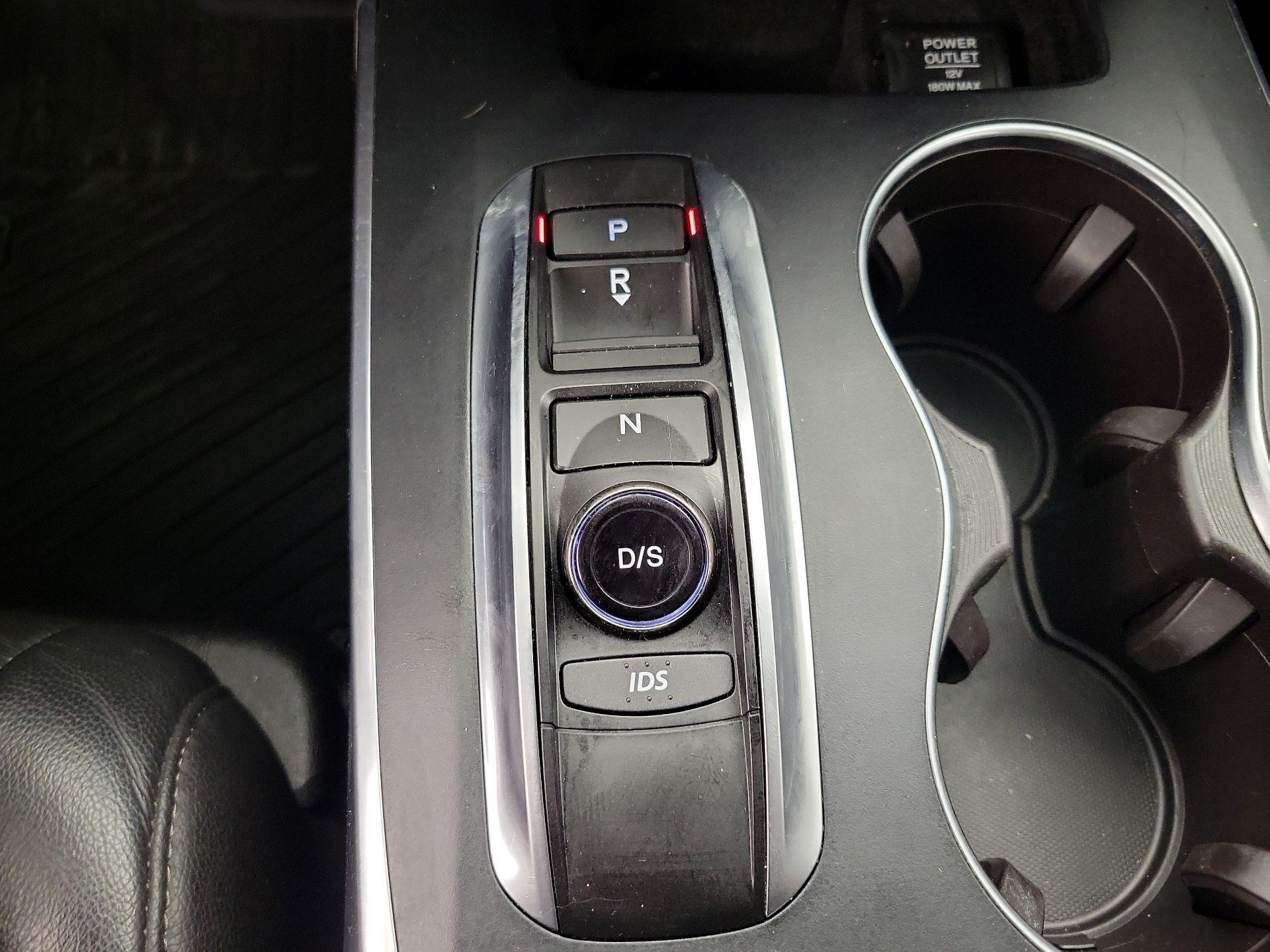 Thumbnail: 2016 Acura MDX - 17