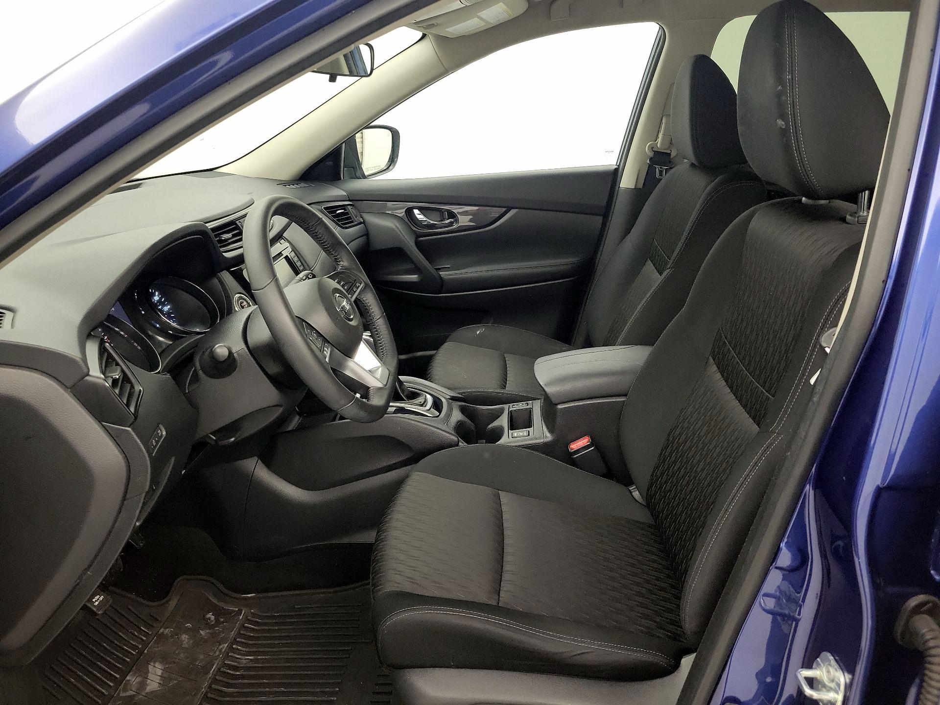 Thumbnail: 2019 Nissan Rogue - 11