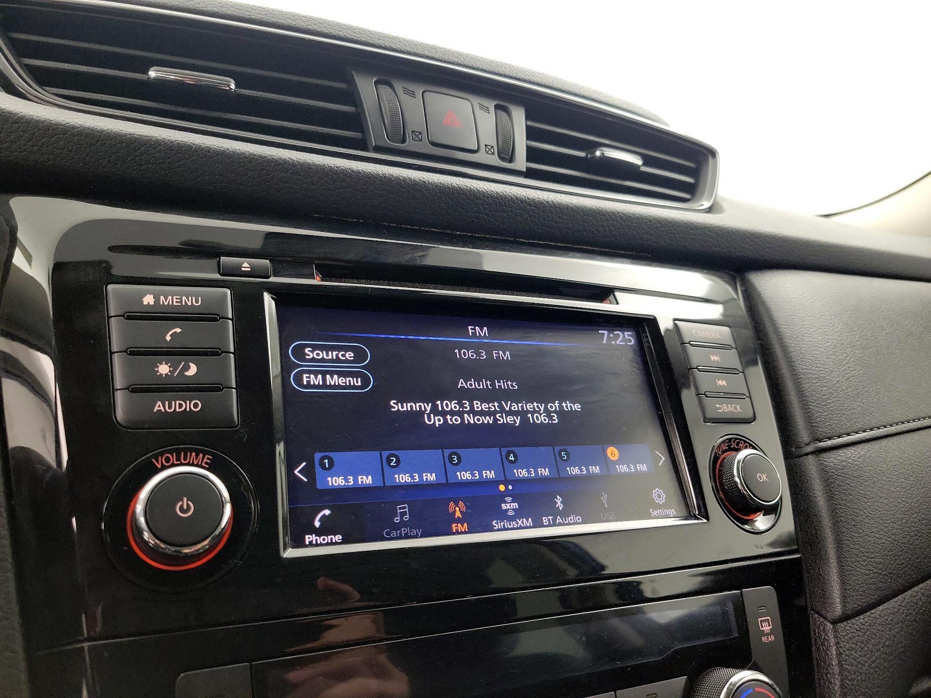 Thumbnail: 2019 Nissan Rogue - 15