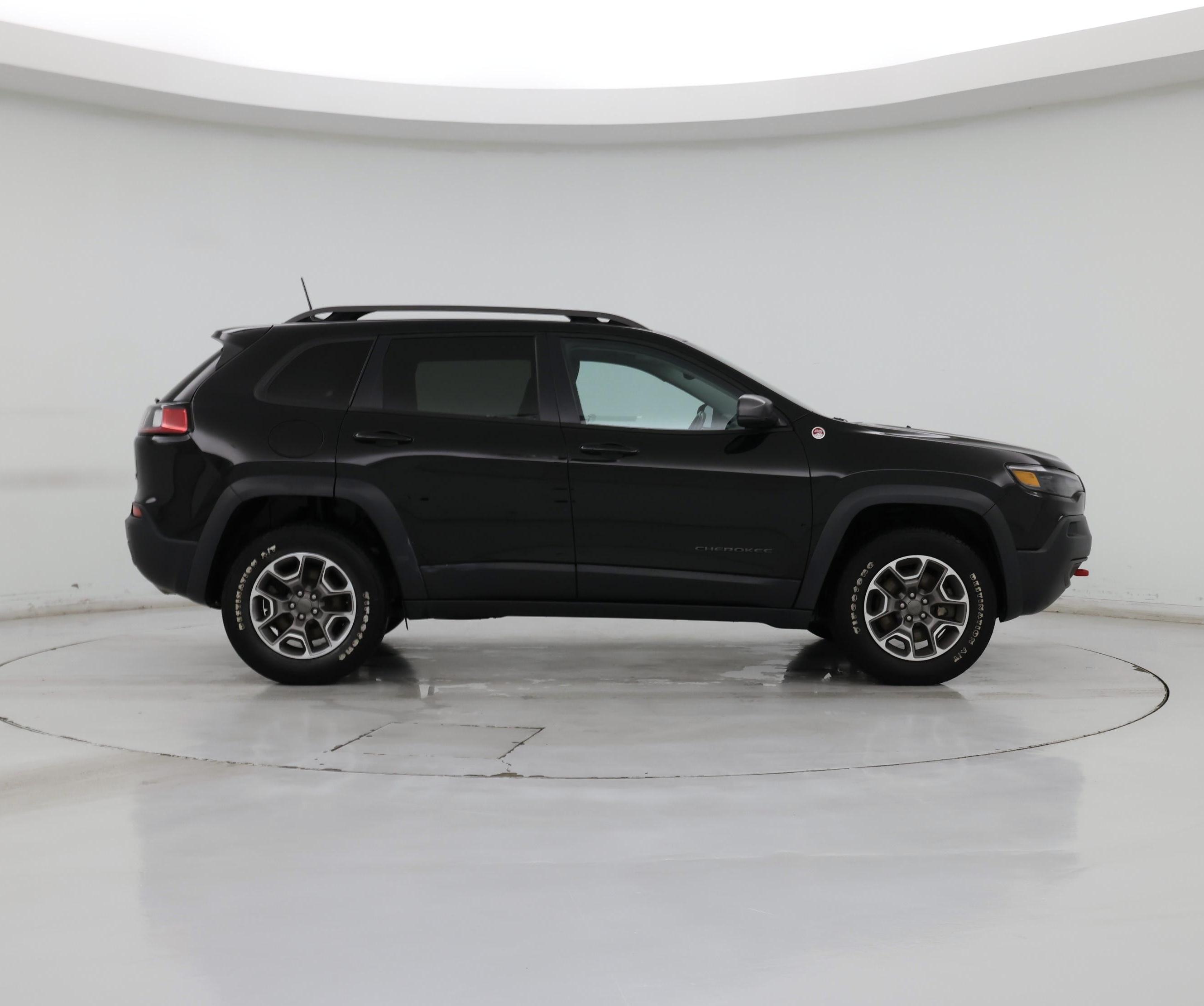 Thumbnail: 2020 Jeep Cherokee - 7