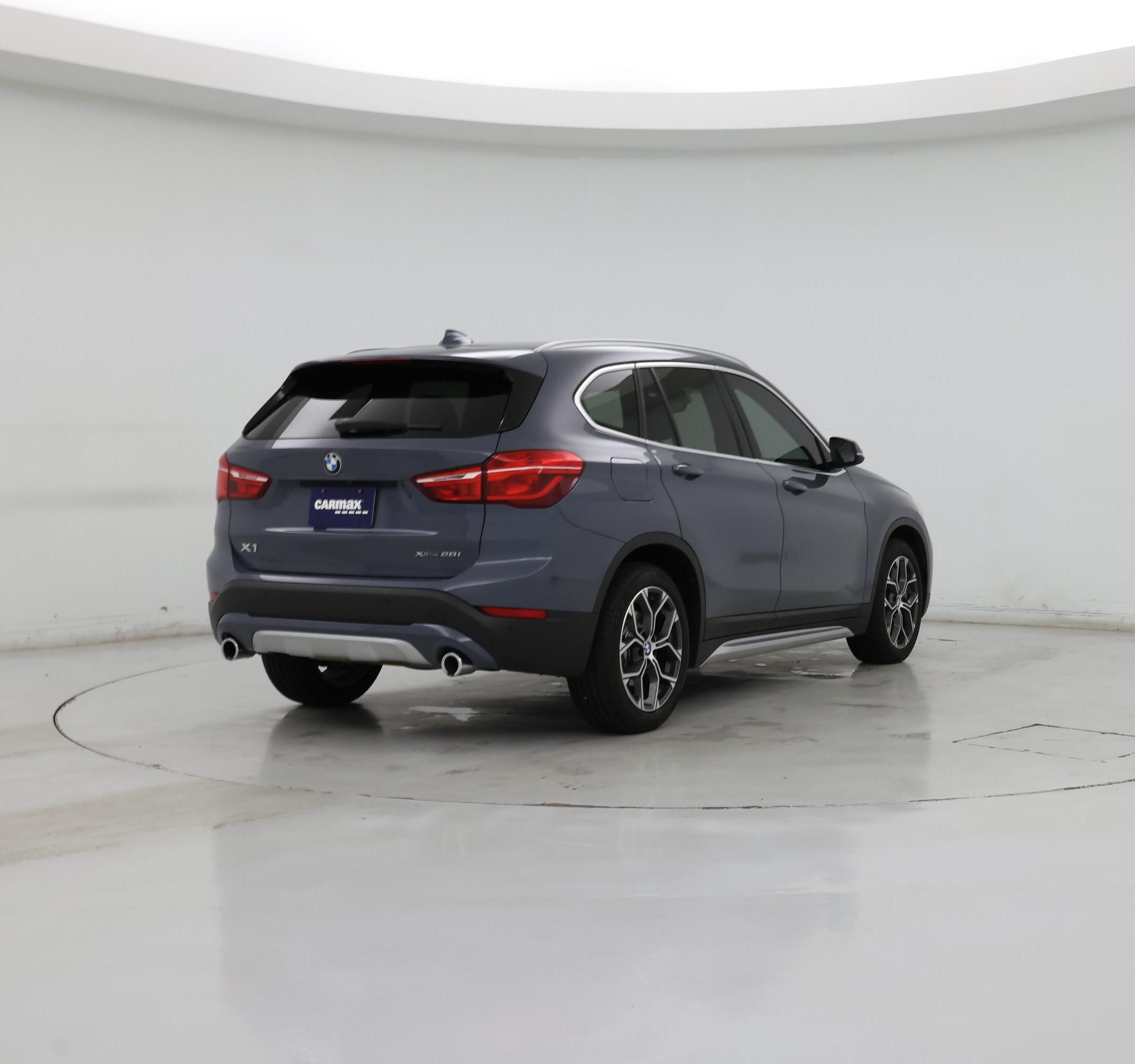 Thumbnail: 2020 BMW X1 - 8