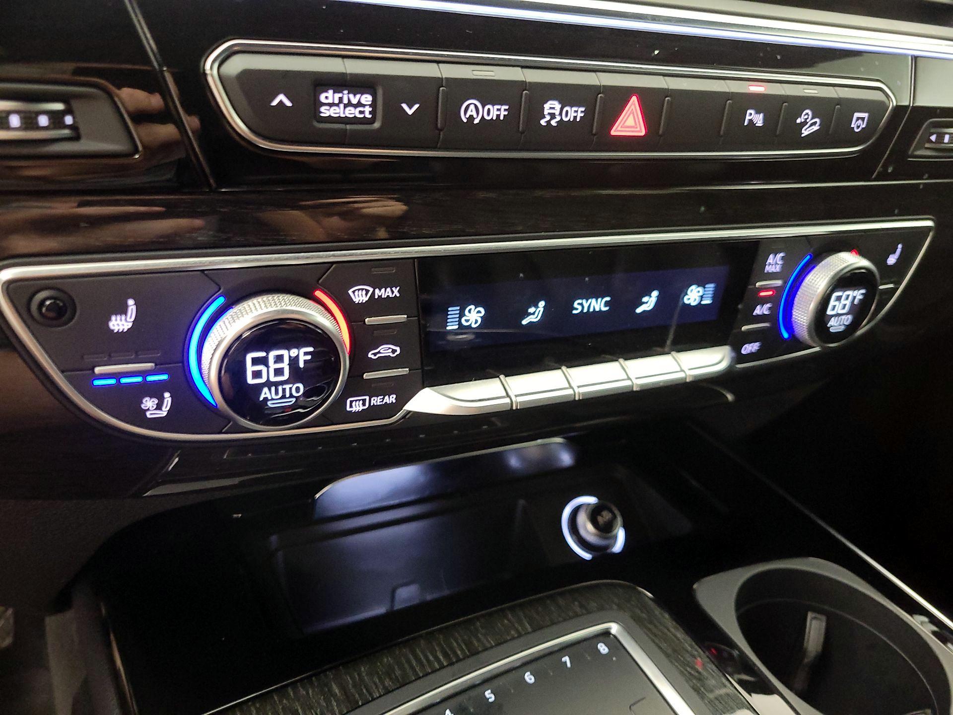 Thumbnail: 2019 Audi Q7 - 16